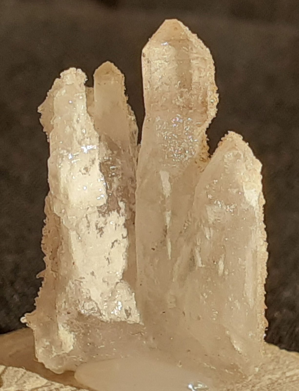 Quartz, Natrolite
2 x 1,3 cm
(Autor: Volkmar Stingl)