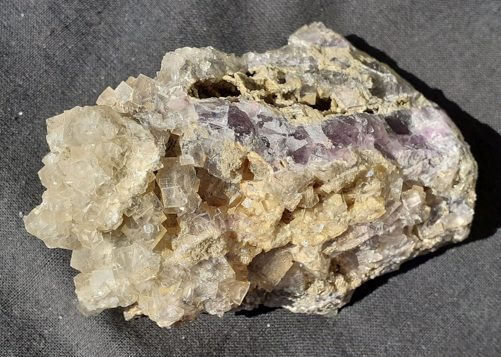 Fluorite
8 x 5 cm
(Autor: Volkmar Stingl)