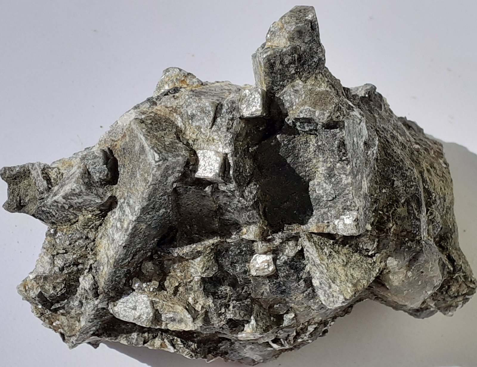 Andalusite
8 x 6 cm
(Autor: Volkmar Stingl)