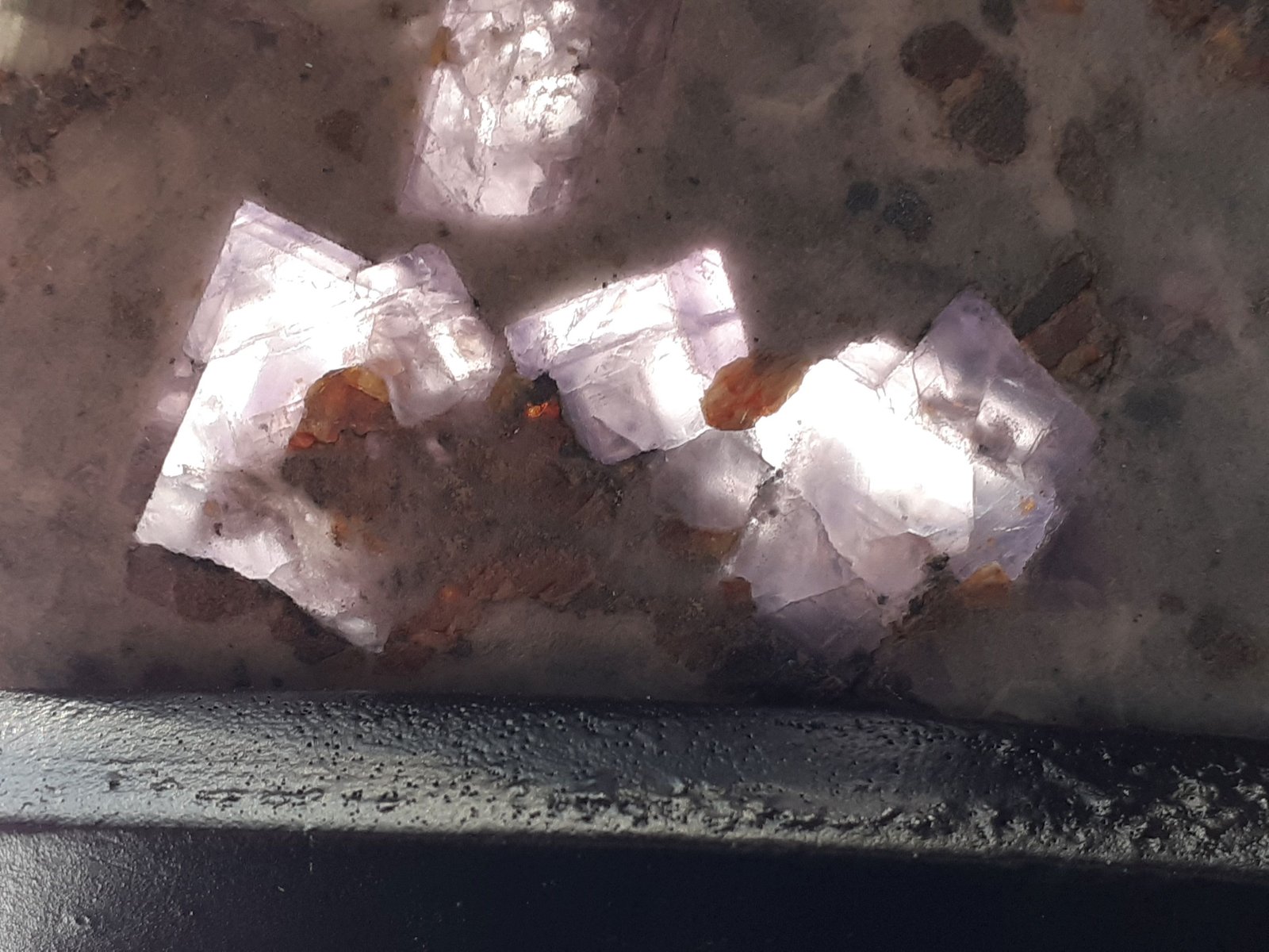 Fluorite, Sphalerite
10,5 x 5,5 cm
(Autor: Volkmar Stingl)