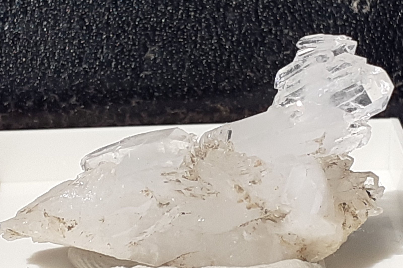 Quartz (variety faden quartz)
3 x 2 cm
(Autor: Volkmar Stingl)