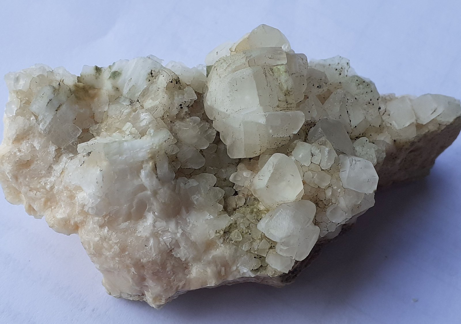 Calcite
6,5 x 3,5 cm
(Autor: Volkmar Stingl)