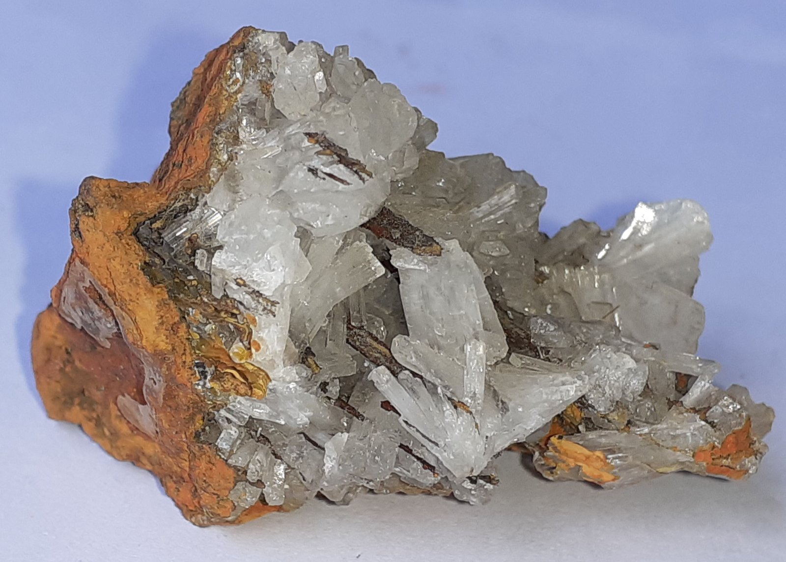 Hemimorphite
4 x 2,5 cm
(Autor: Volkmar Stingl)