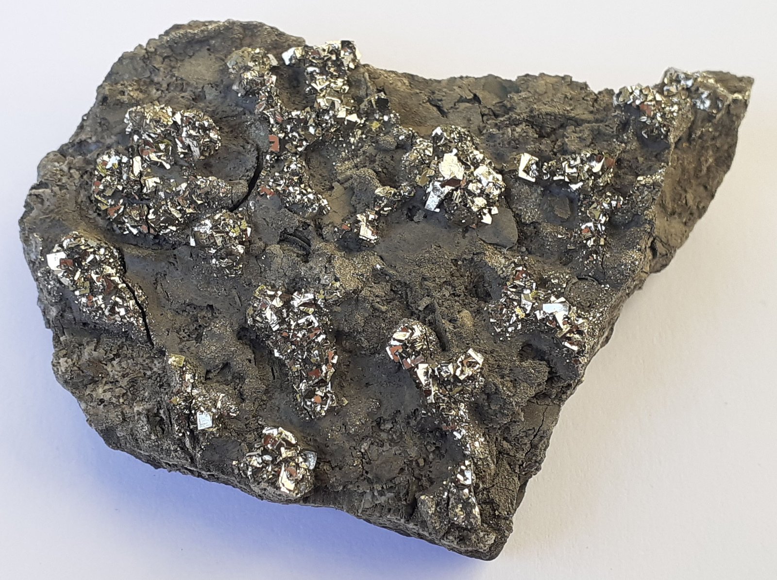 Pyrite
5 x 4 cm
(Autor: Volkmar Stingl)