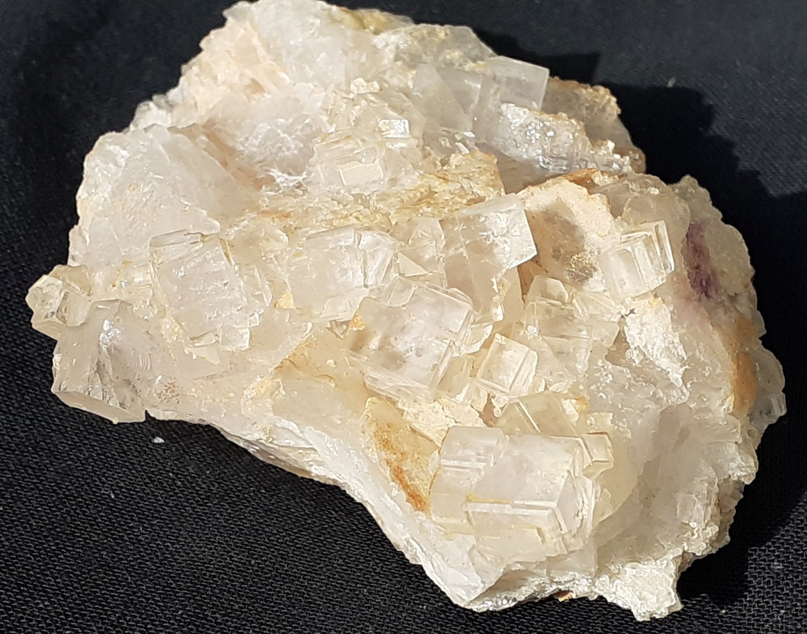 Fluorite
7 x 6 cm
(Autor: Volkmar Stingl)