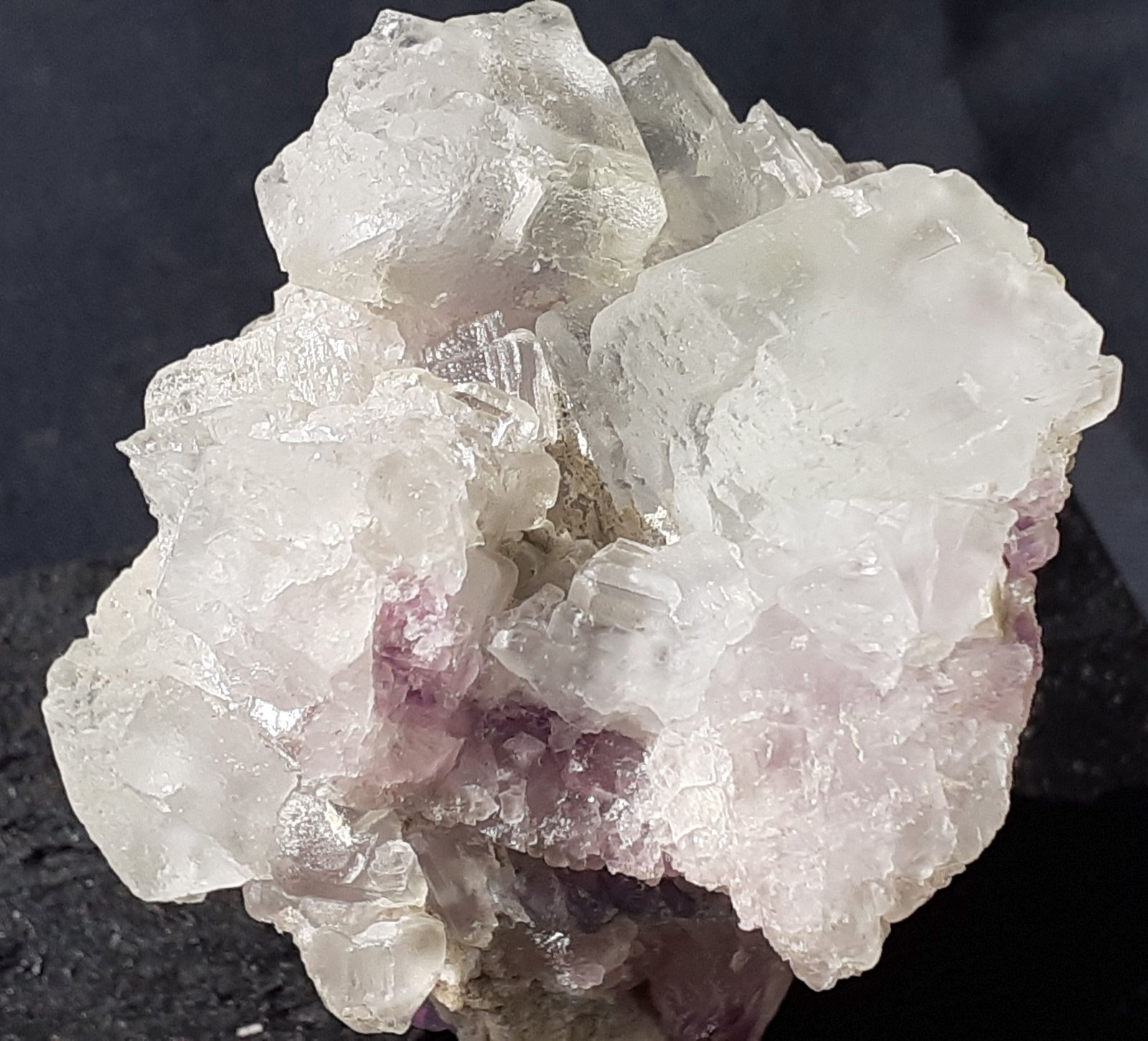 Fluorite
6 x 4,5 cm
(Autor: Volkmar Stingl)