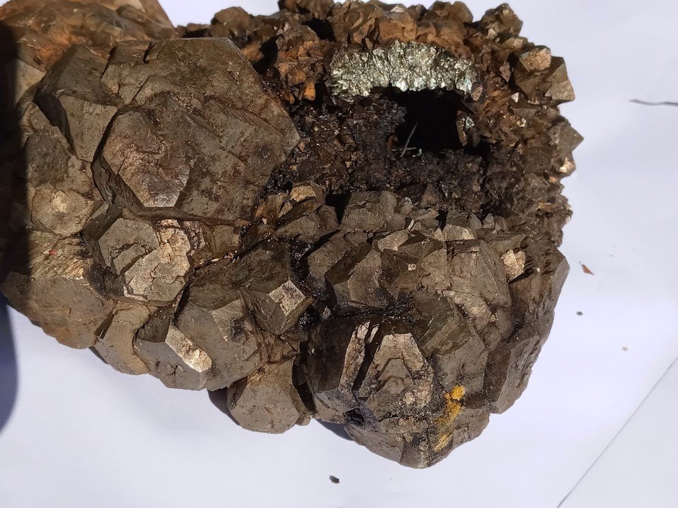 Pyrite
(Autor: R Saunders)