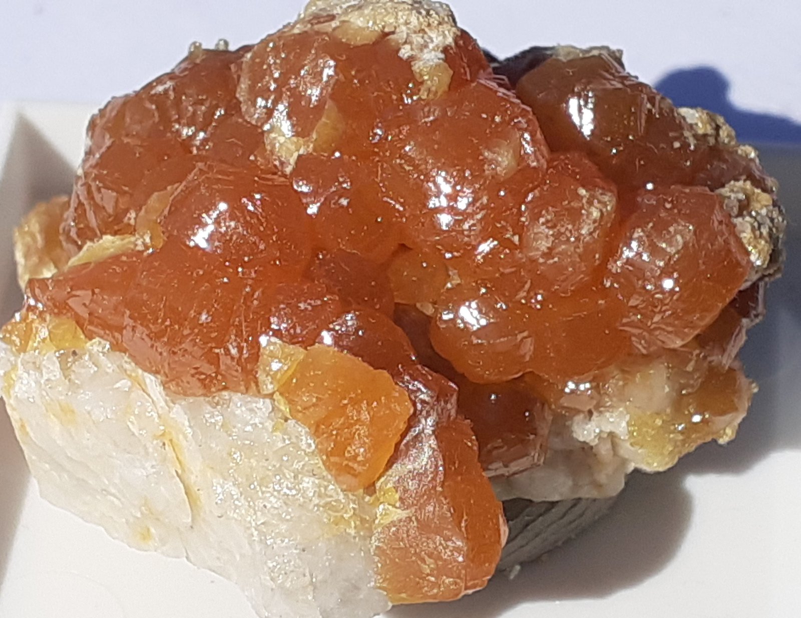 Pyromorphite
3 x 2,5 cm
(Autor: Volkmar Stingl)