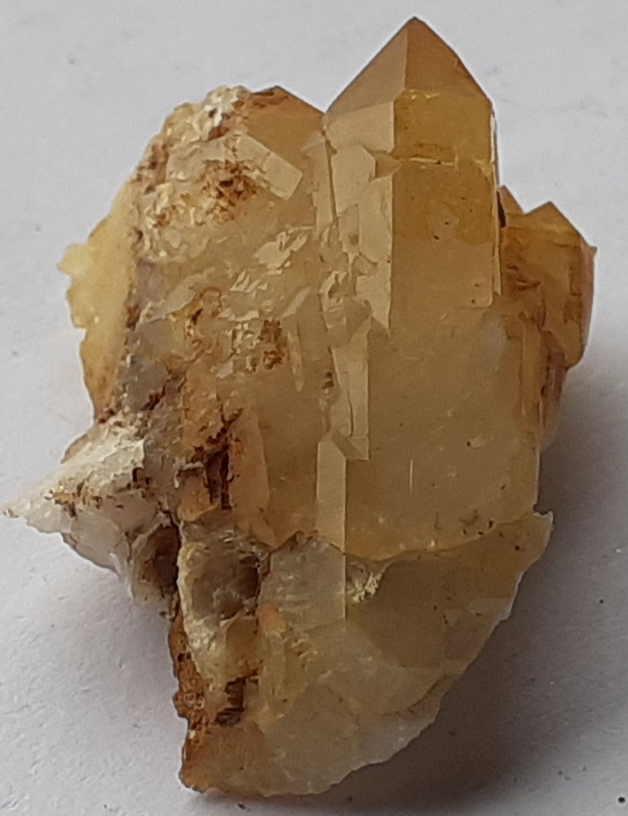 Quartz (variety Rock Crystal)
2 x 1,5 cm
(Autor: Volkmar Stingl)