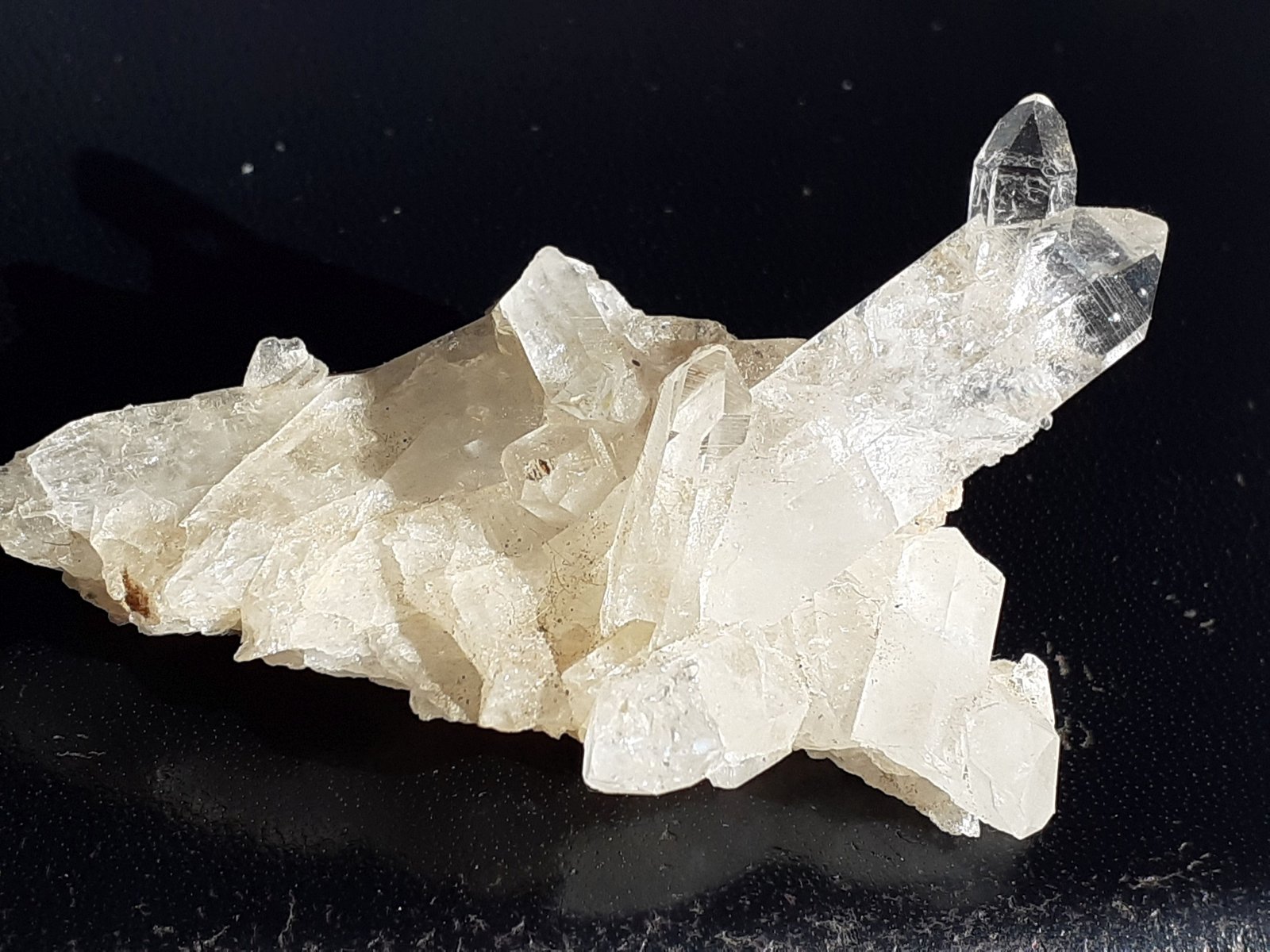 Quartz (variety Rock Crystal)
4 x 2,5 cm
(Autor: Volkmar Stingl)