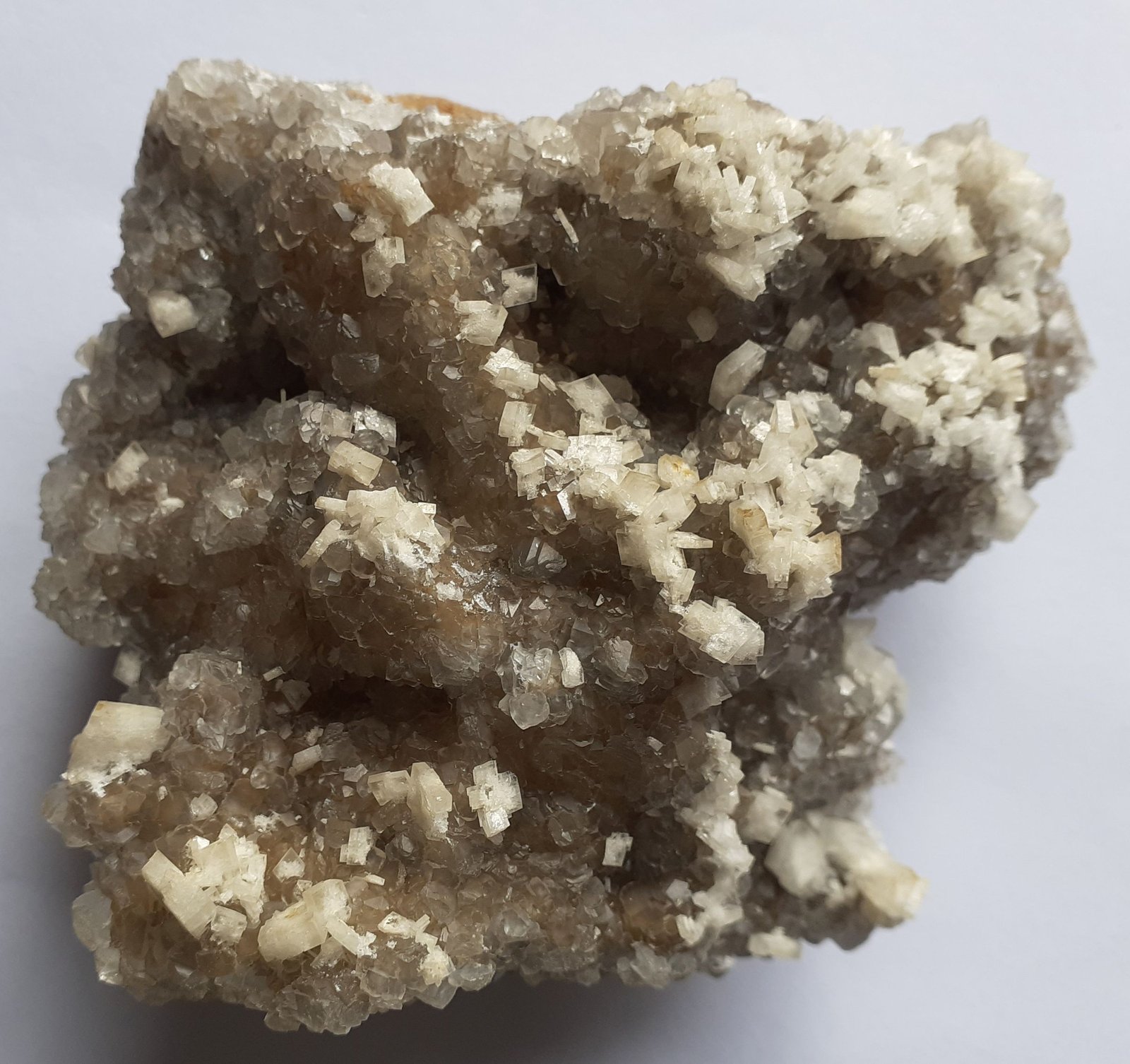 Baryte and Calcite on Magnesite
10 x 8 cm
(Autor: Volkmar Stingl)