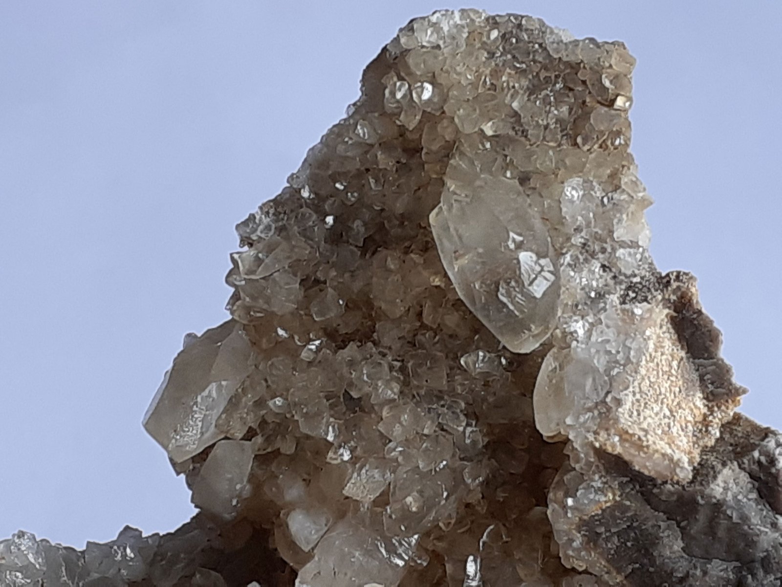Calcite
6 x 6 cm
(Autor: Volkmar Stingl)
