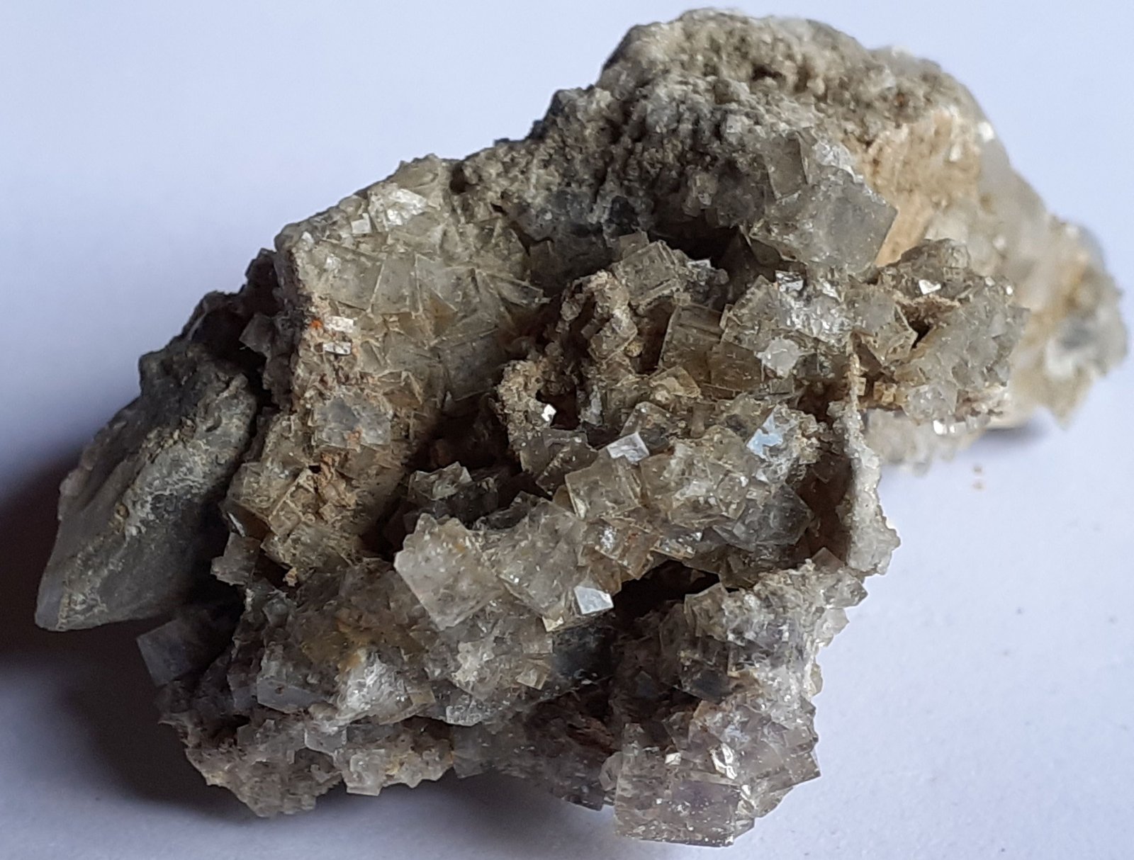 Fluorite, Calcite
6 x 3,5 cm
(Autor: Volkmar Stingl)