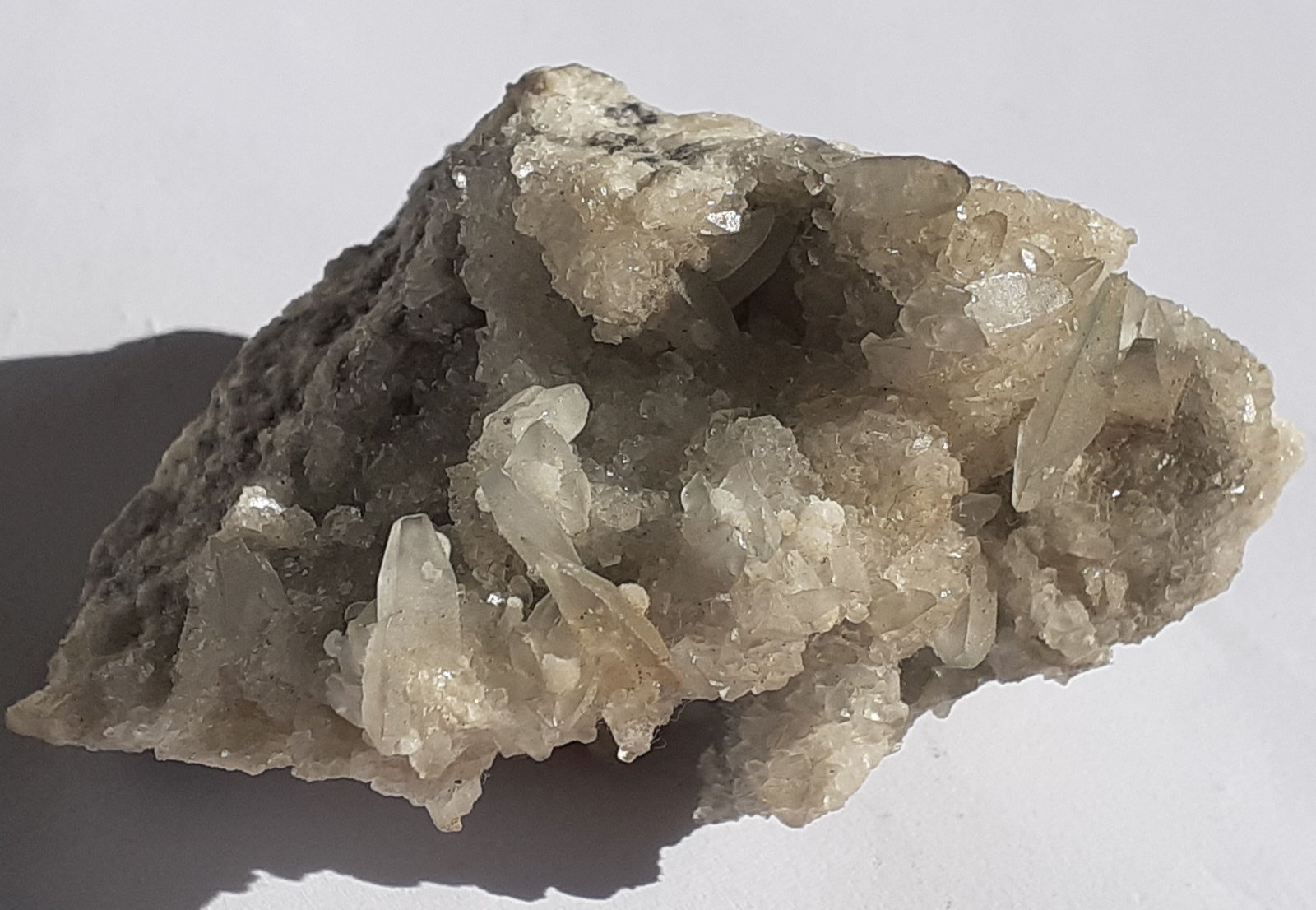 Celestine, Dolomite
6,5 x 5,5 cm
(Autor: Volkmar Stingl)