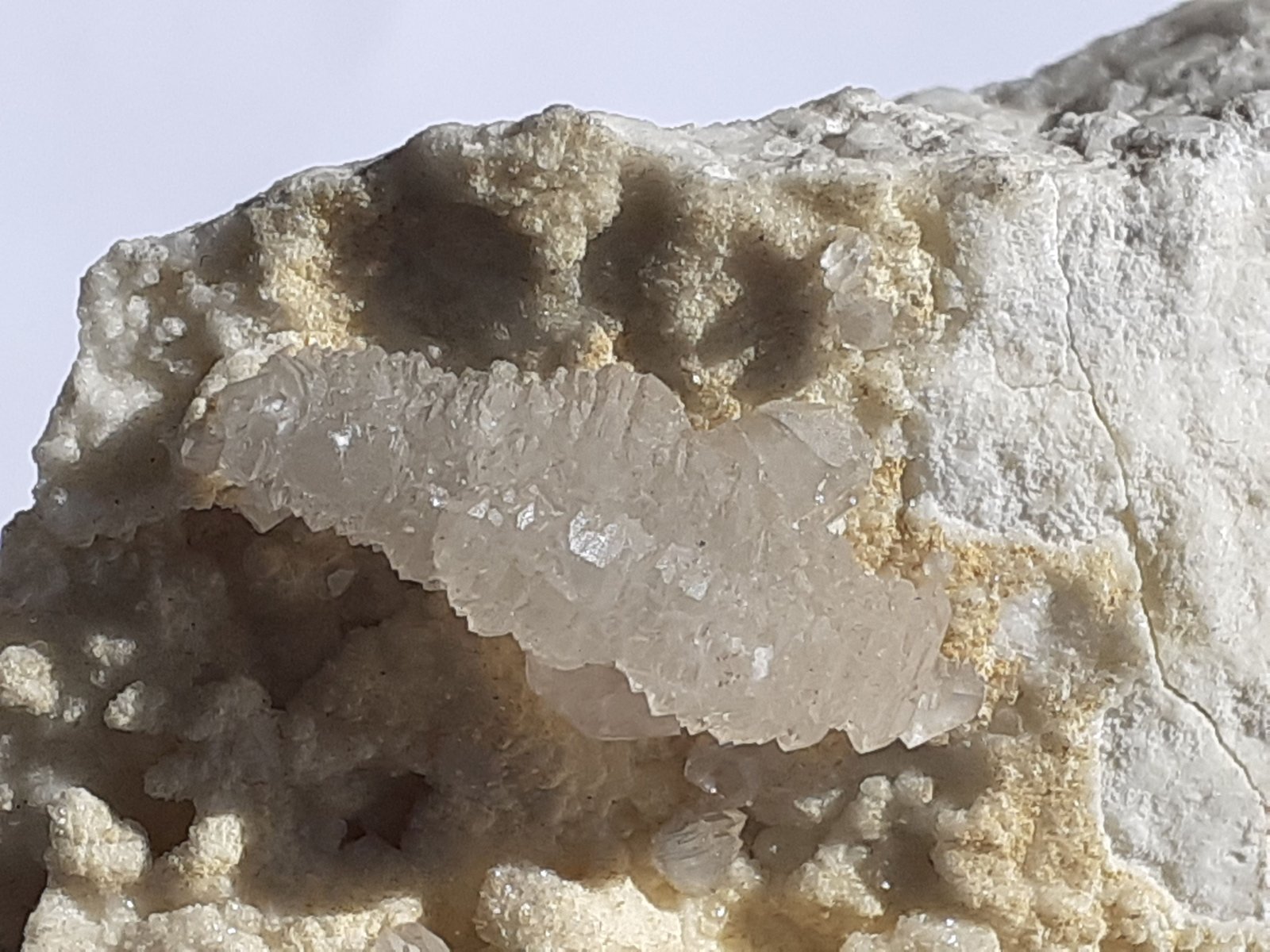 Strontianite
8 x 7,5 cm
(Autor: Volkmar Stingl)