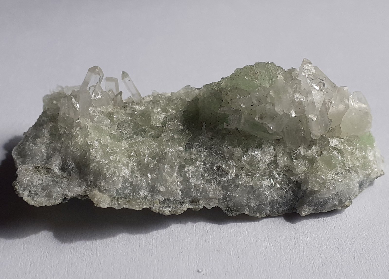 Fluorite, Quartz, Calcite
5 x 2,5 cm
(Autor: Volkmar Stingl)