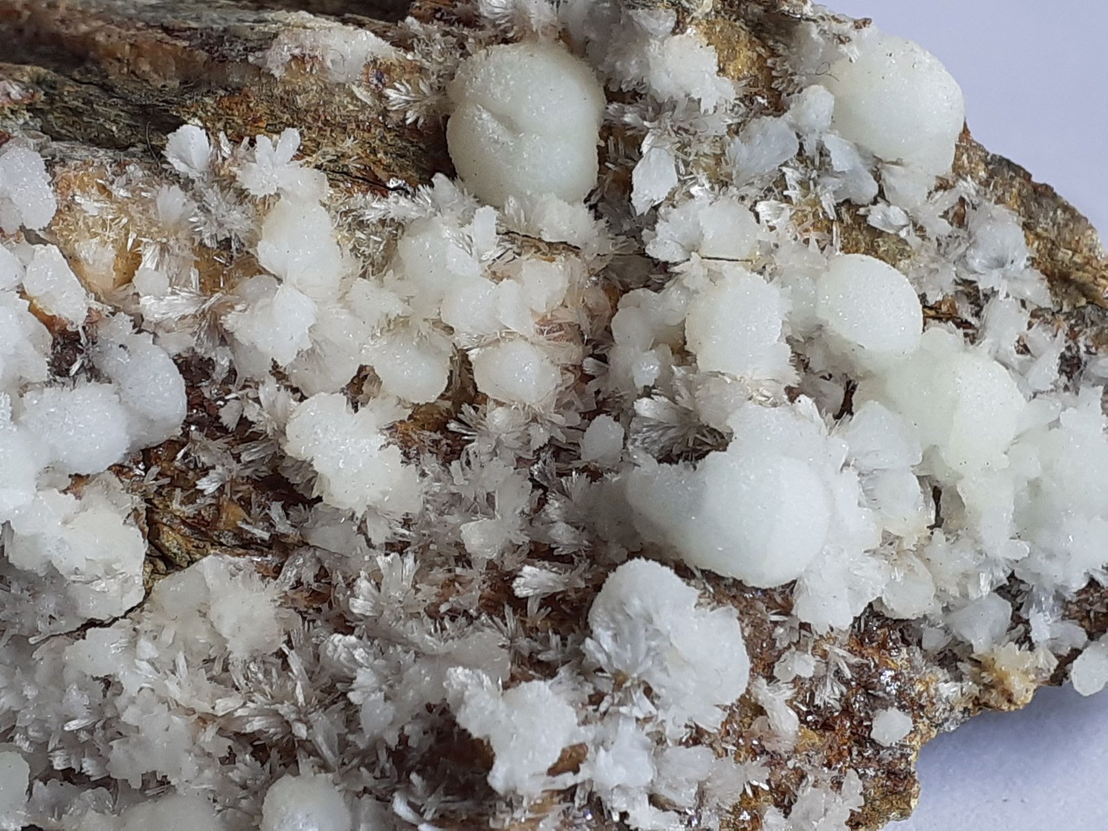 Aragonite
9 x 8 cm
(Autor: Volkmar Stingl)