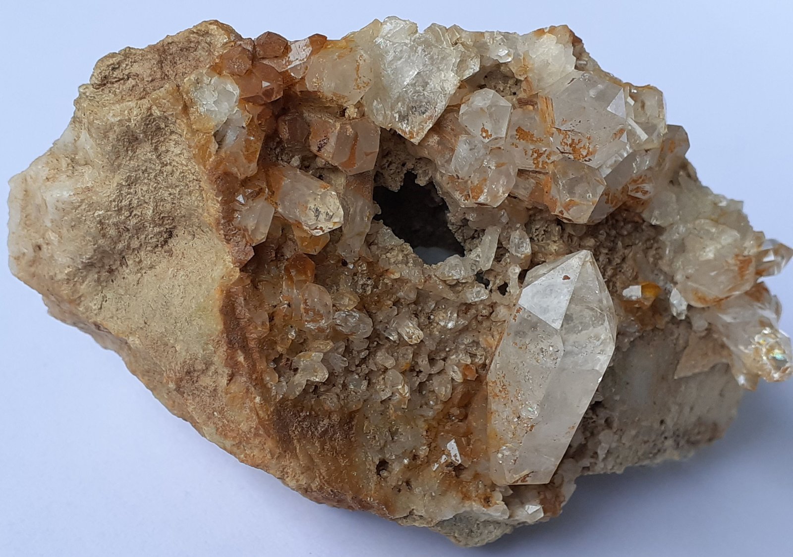 Quartz
8 x 4,5 cm
(Autor: Volkmar Stingl)