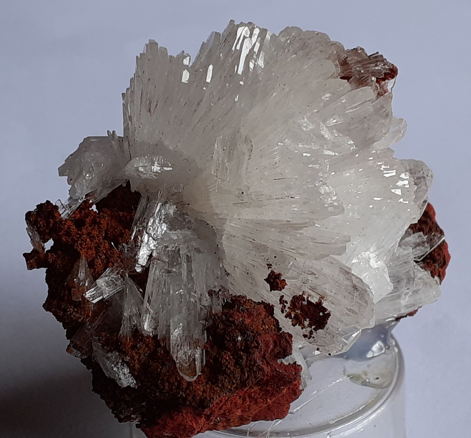 Hemimorphite
4,5 x 4,5 cm
(Autor: Volkmar Stingl)