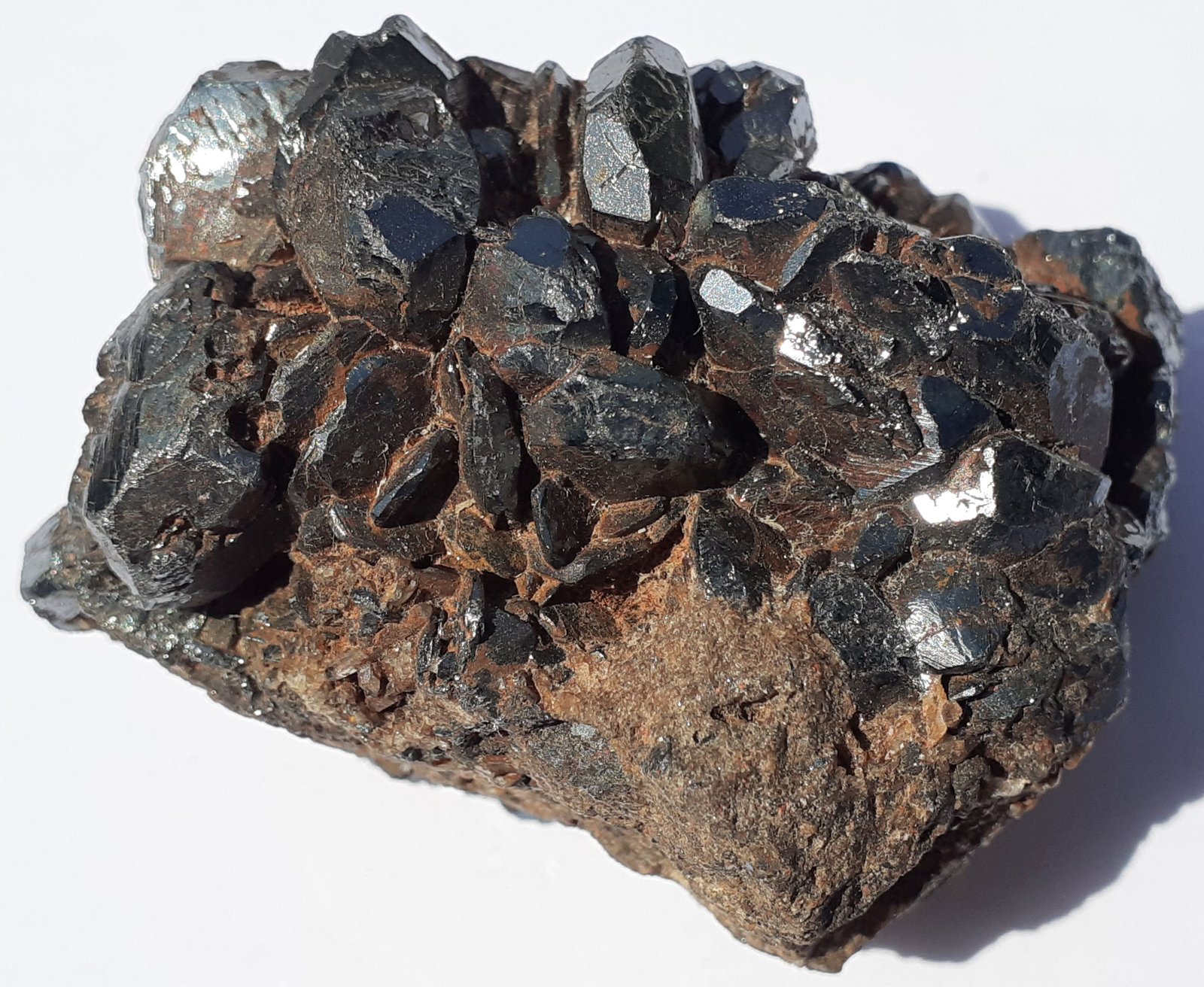 Hematite
5,5 x 4 cm
(Autor: Volkmar Stingl)