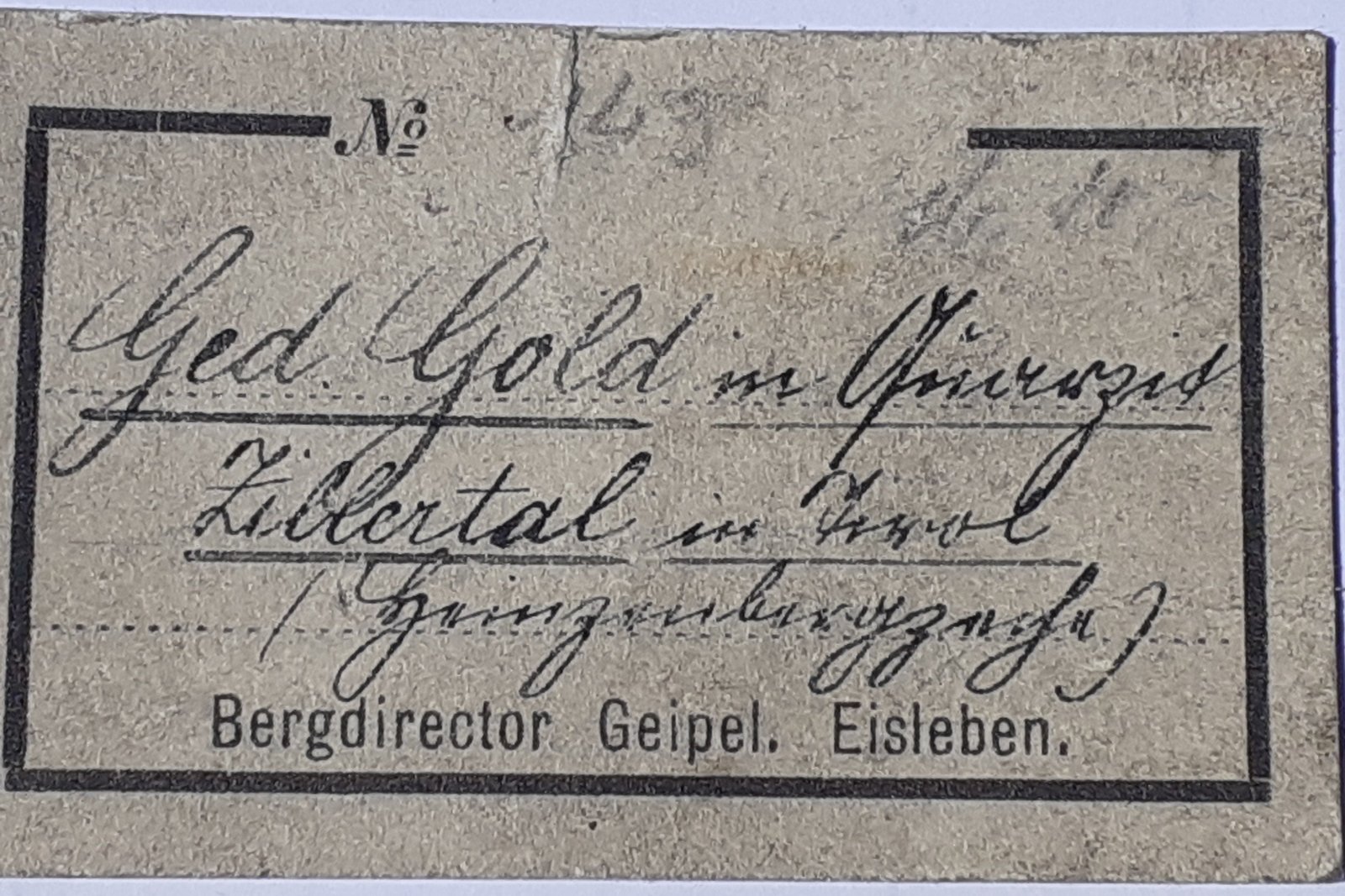 _Gold
4,5 x 3 cm
(Autor: Volkmar Stingl)