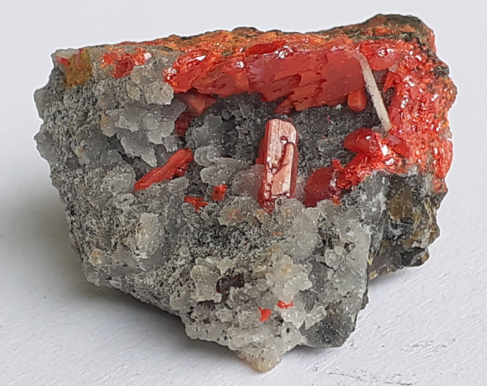 Realgar
1,7 x 1,2 cm
(Autor: Volkmar Stingl)