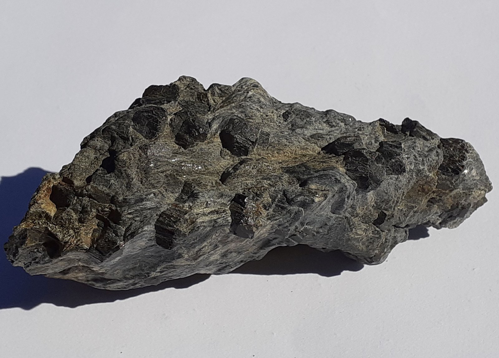 Almandine
8 x 3,5 cm
(Autor: Volkmar Stingl)