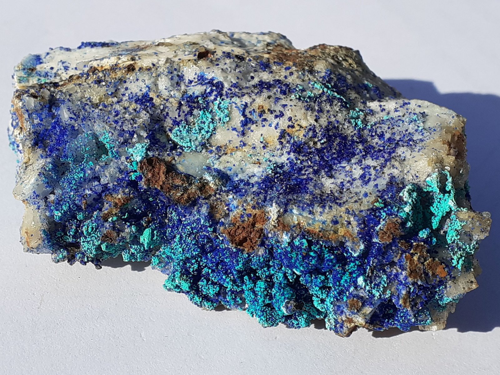 Azurite, Malachite, Dolomite
7 x 5 cm
(Autor: Volkmar Stingl)