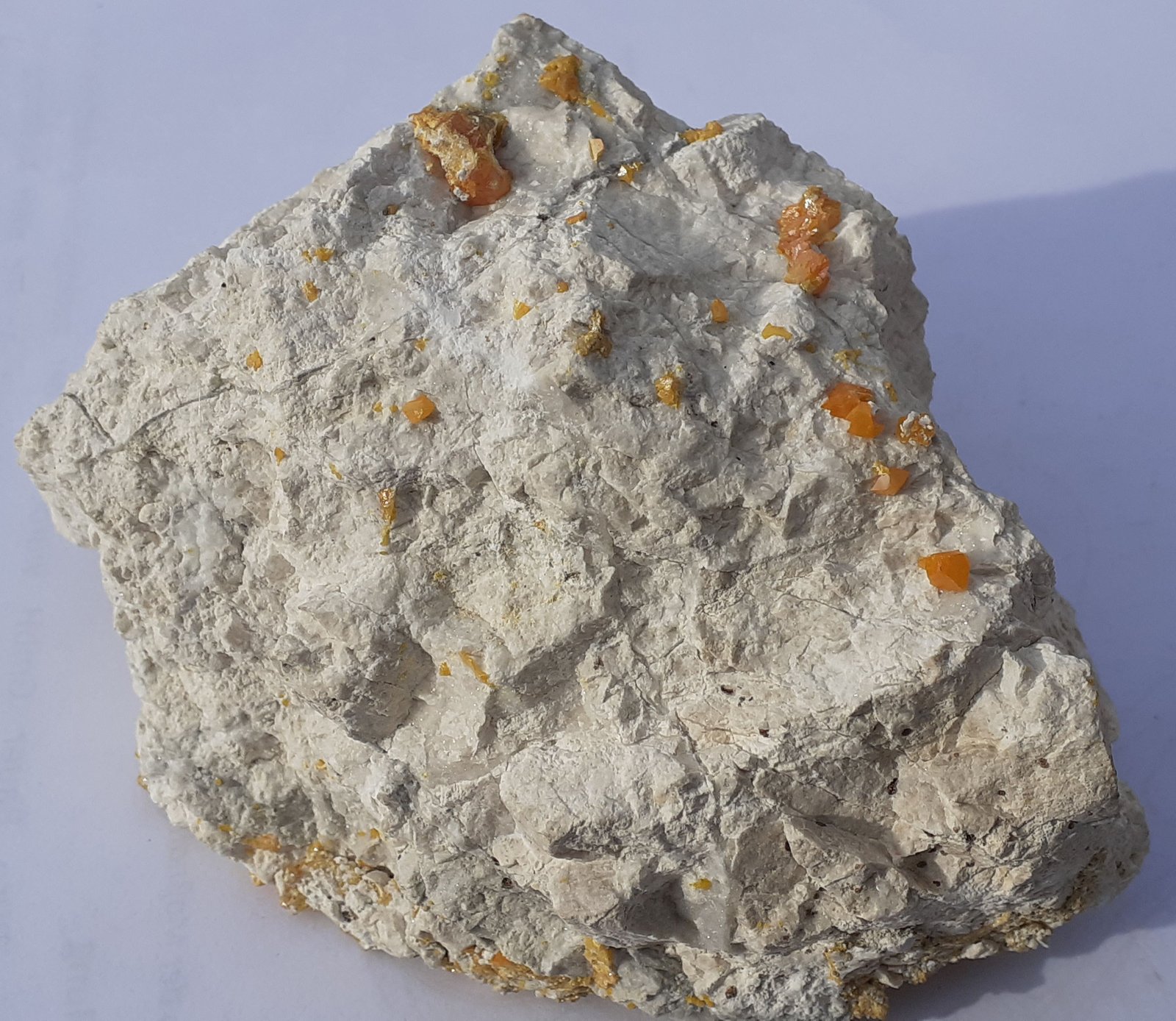 Wulfenite
11 x 7 cm
(Autor: Volkmar Stingl)