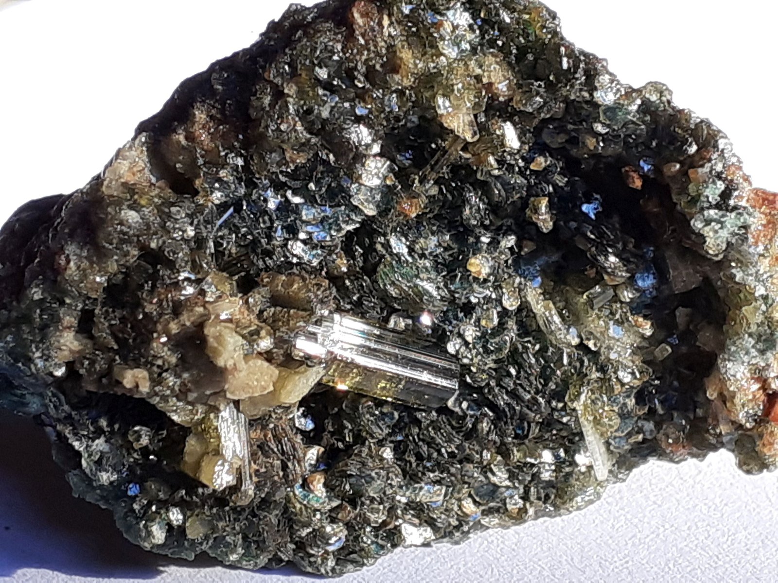 Vesuvianite
3,5 x 2,5 cm
(Autor: Volkmar Stingl)