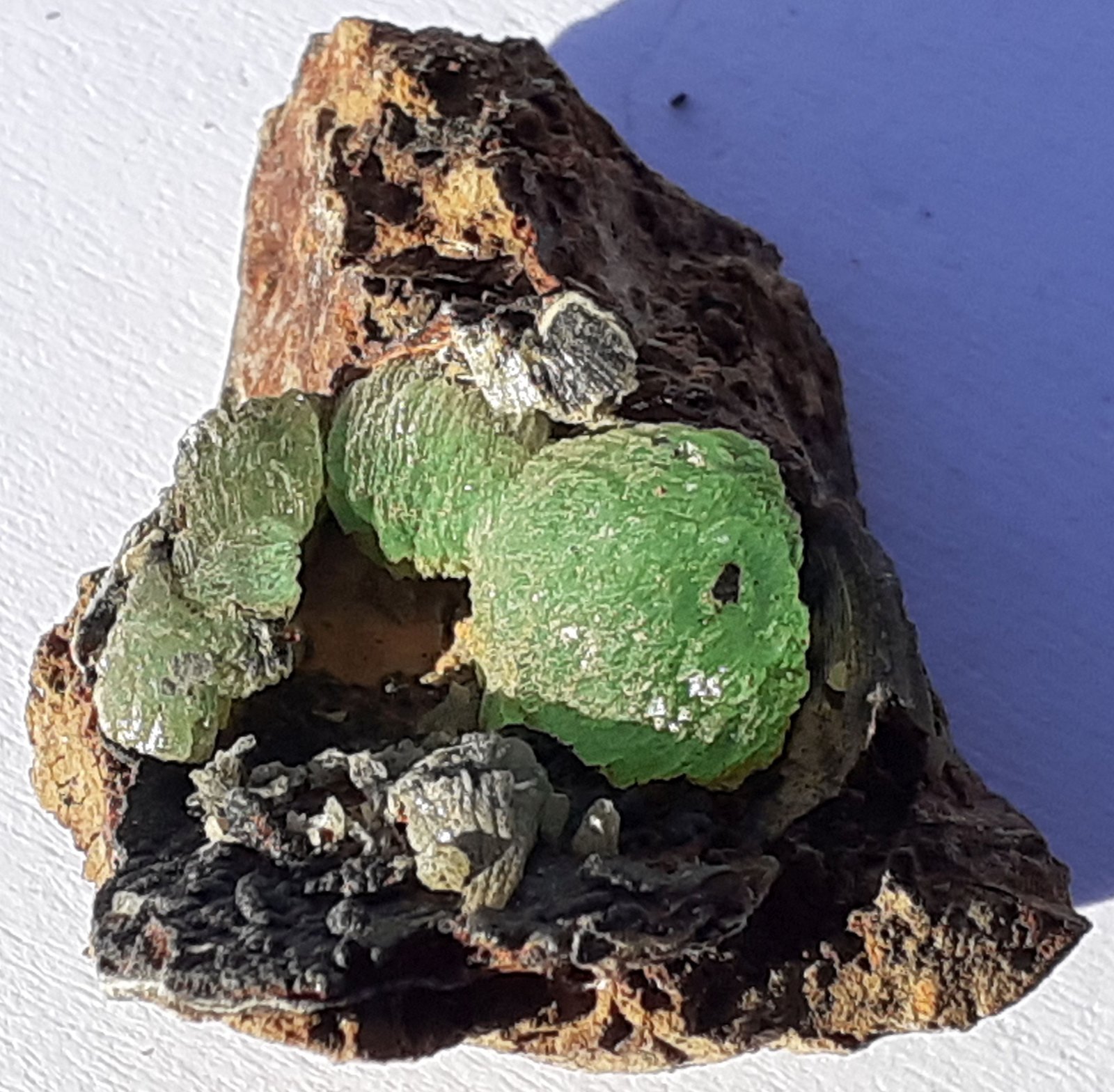 Anapaite
2,5 x 2 cm
(Autor: Volkmar Stingl)