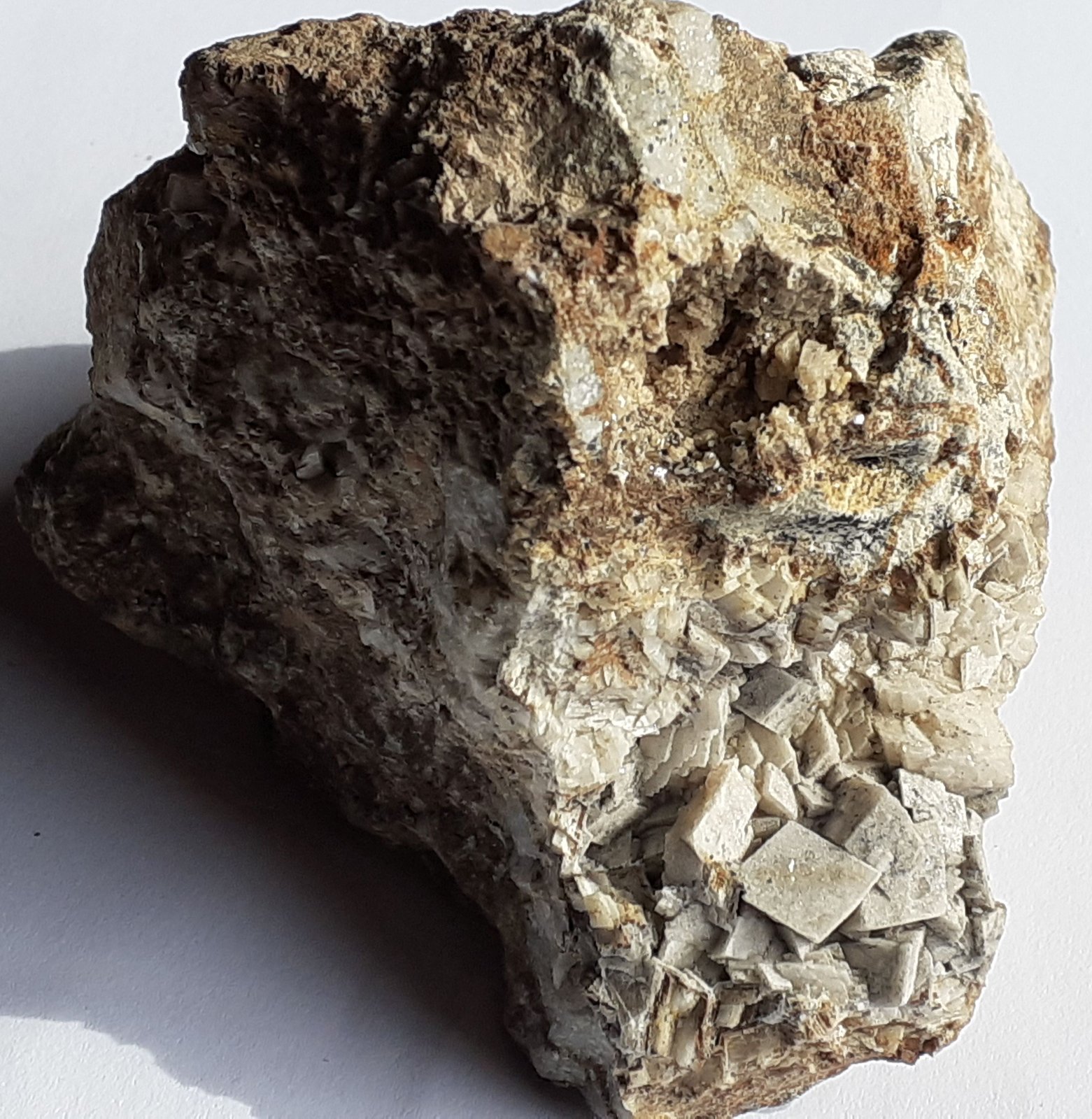 Dolomite
8 x 7 cm
(Autor: Volkmar Stingl)