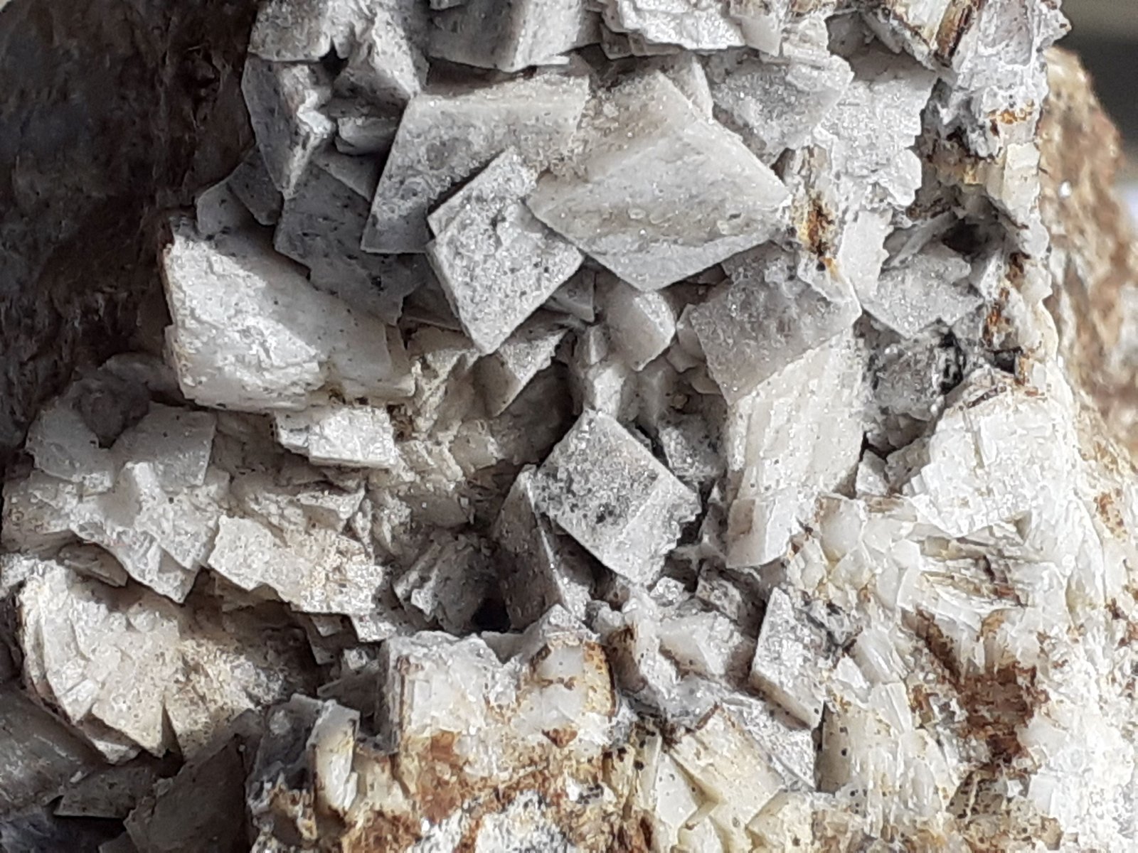 Dolomite
8 x 7 cm
(Autor: Volkmar Stingl)