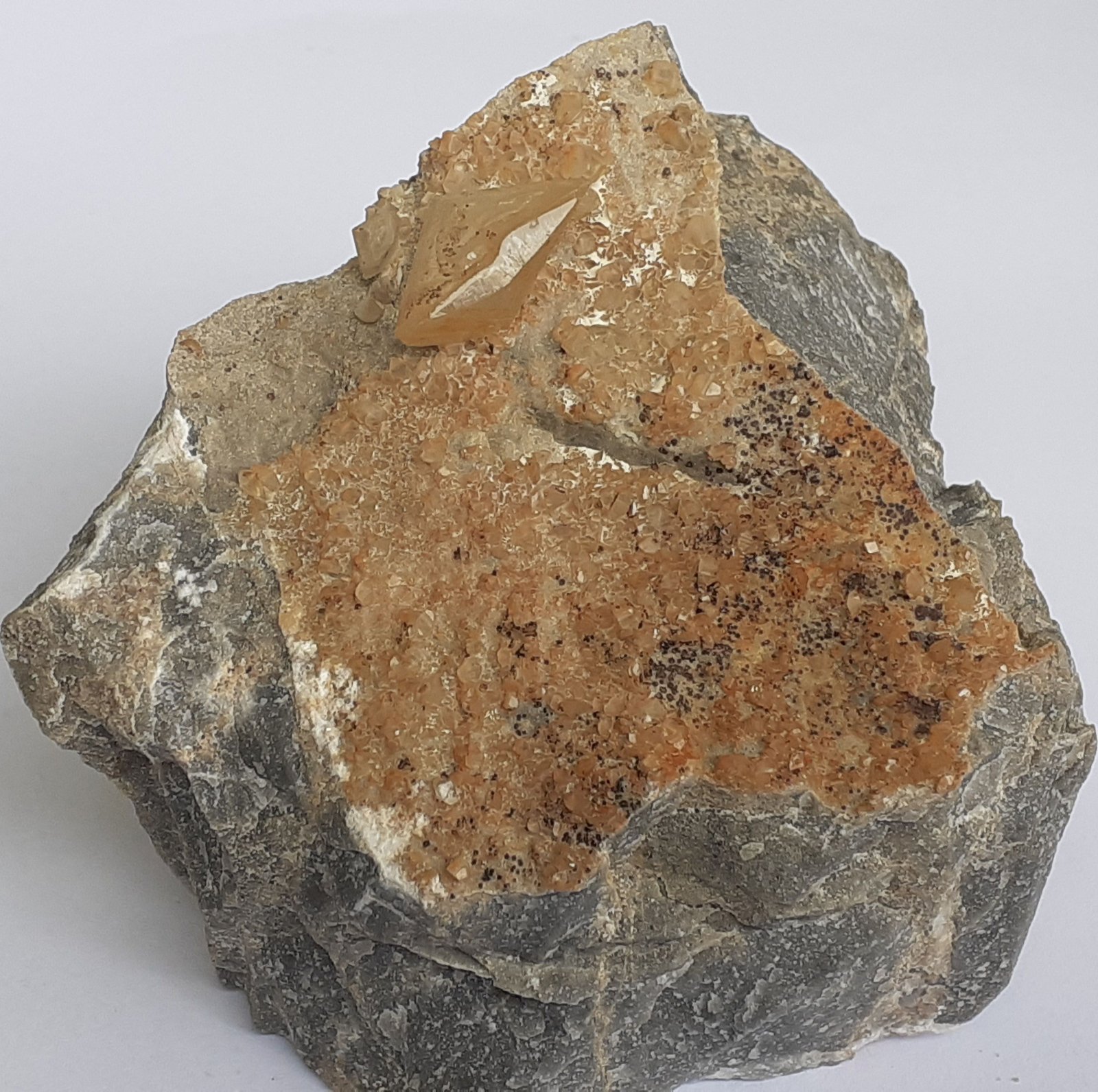 Calcite
8 x 7 cm
(Autor: Volkmar Stingl)