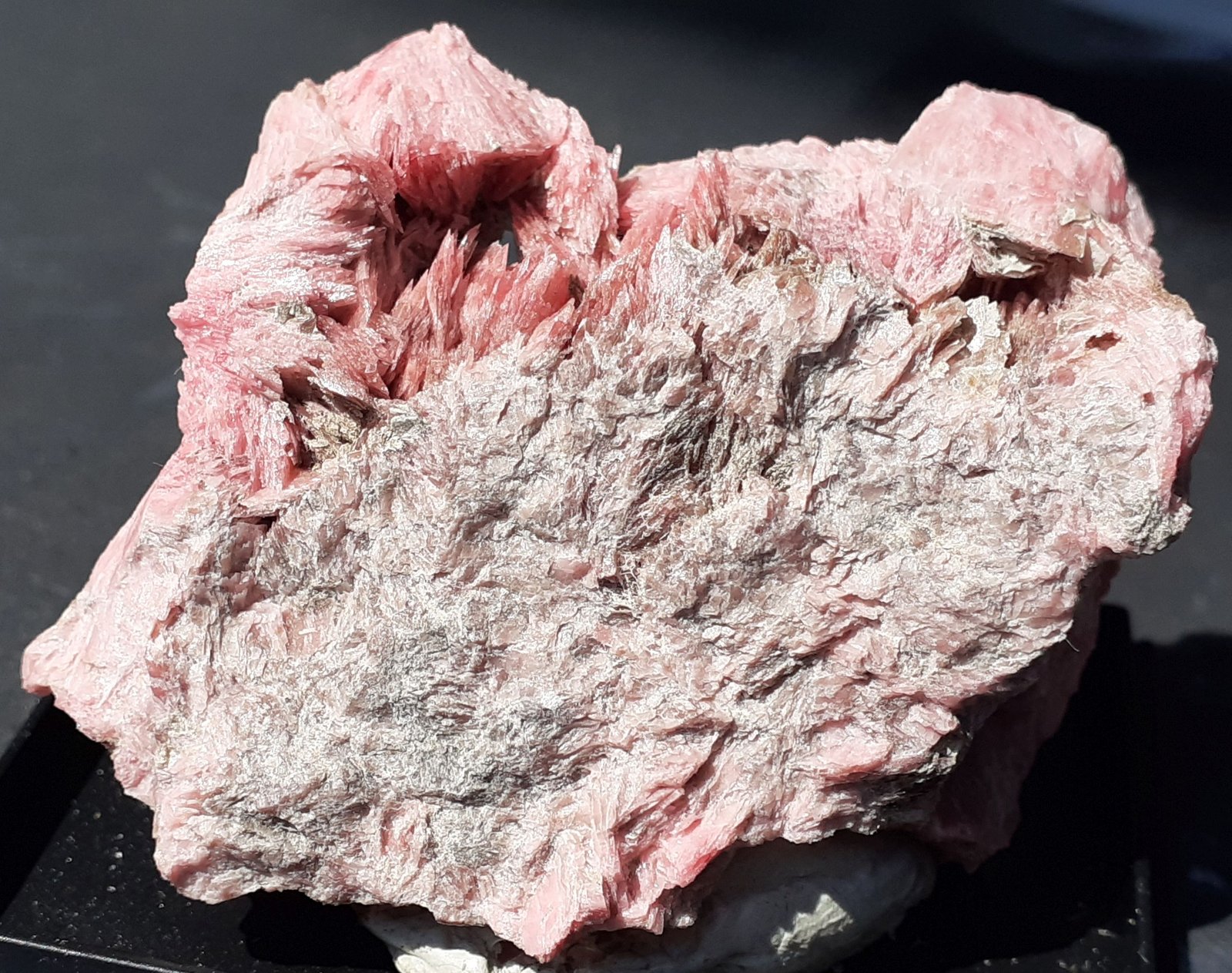 Inesite
5 x 4 cm
(Autor: Volkmar Stingl)