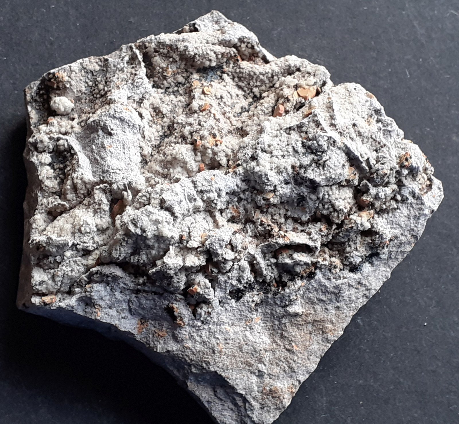 Cordierite
6,5 x 6 cm
(Autor: Volkmar Stingl)