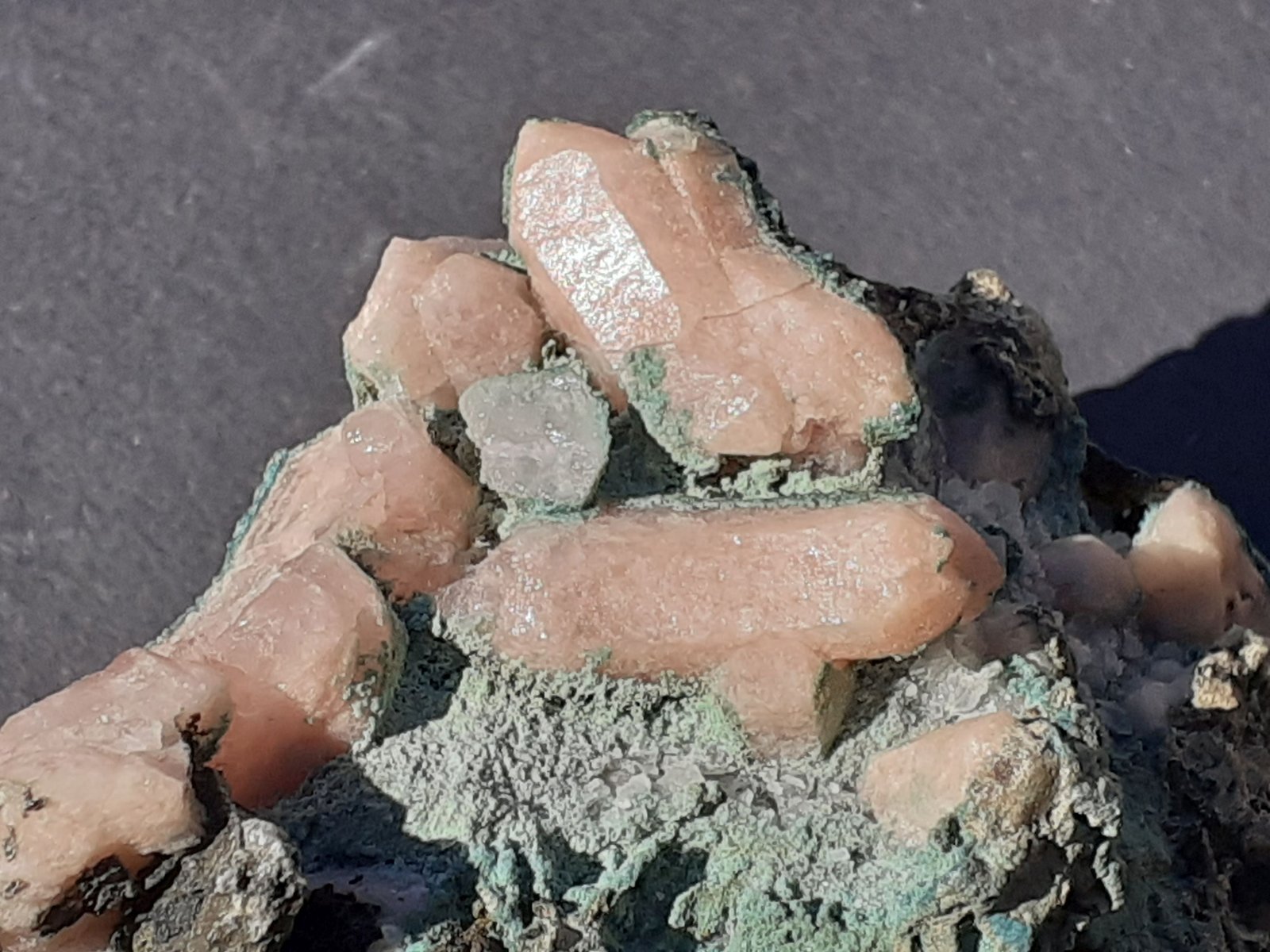 Quartz (variety Rose Quartz)
8 x 5 cm
(Autor: Volkmar Stingl)