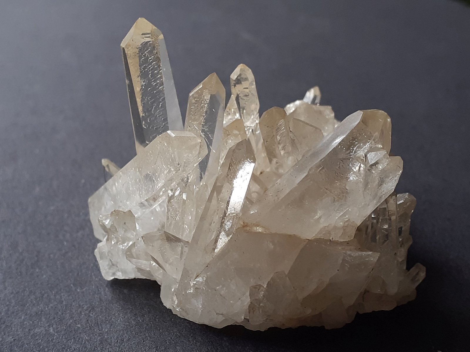 Quartz<br />{LOCALITAT}
