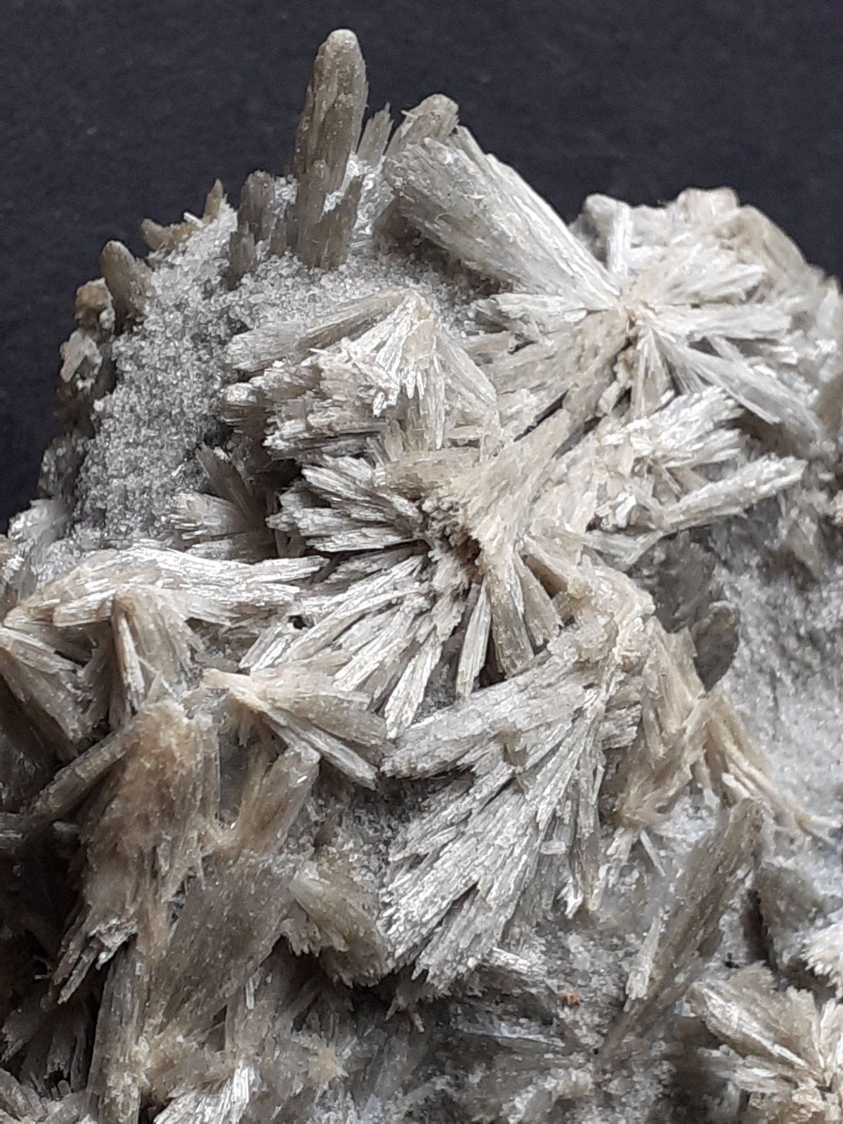 Tremolite
10 x 6,5 cm
(Autor: Volkmar Stingl)