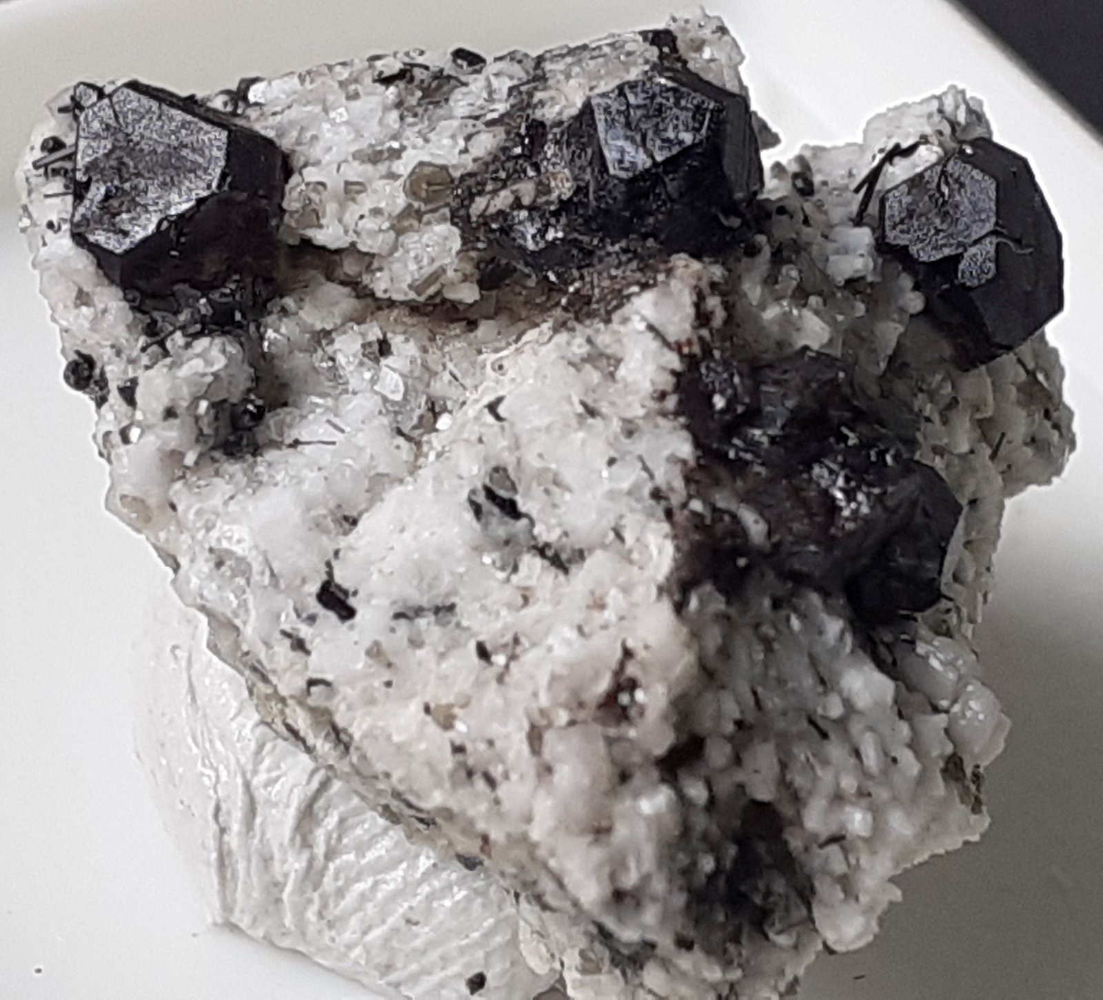Cafarsite
2 x 1,5 cm
(Autor: Volkmar Stingl)