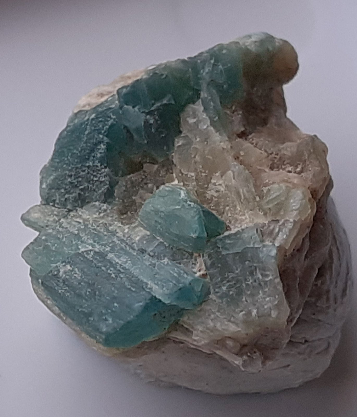 Grandidierite
1 x 1 cm
(Autor: Volkmar Stingl)
