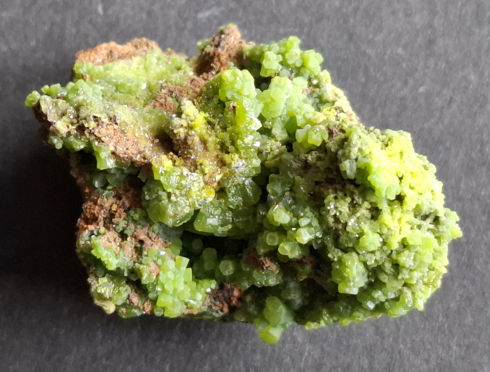 Pyromorphite
3,5 x 2,5 cm
(Autor: Volkmar Stingl)