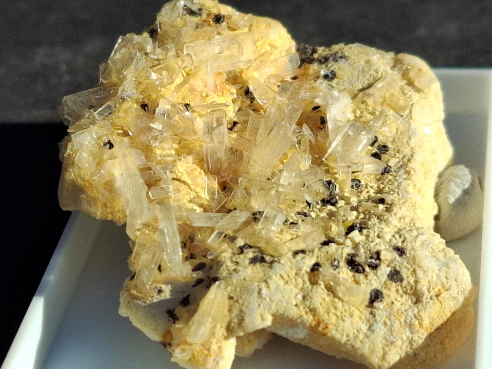 Hemimorphite
4 x 3,5 cm
(Autor: Volkmar Stingl)