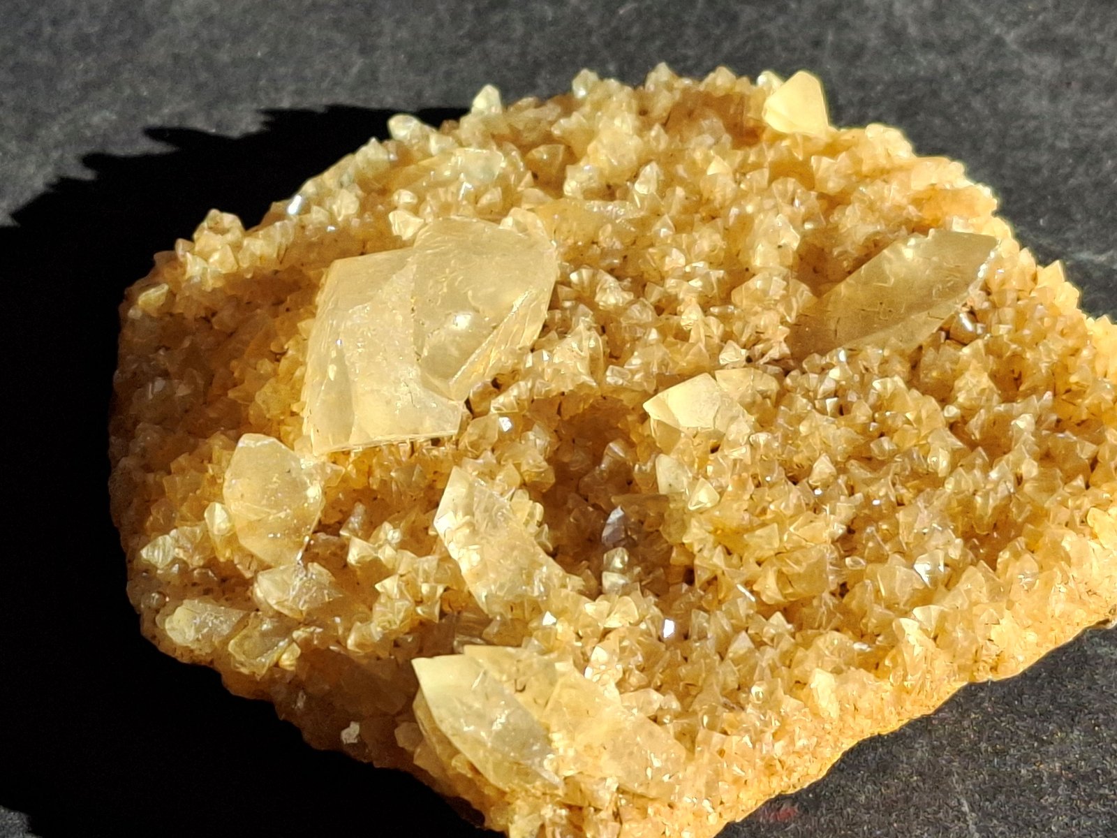 Calcite
6 x 5,5 cm
(Autor: Volkmar Stingl)