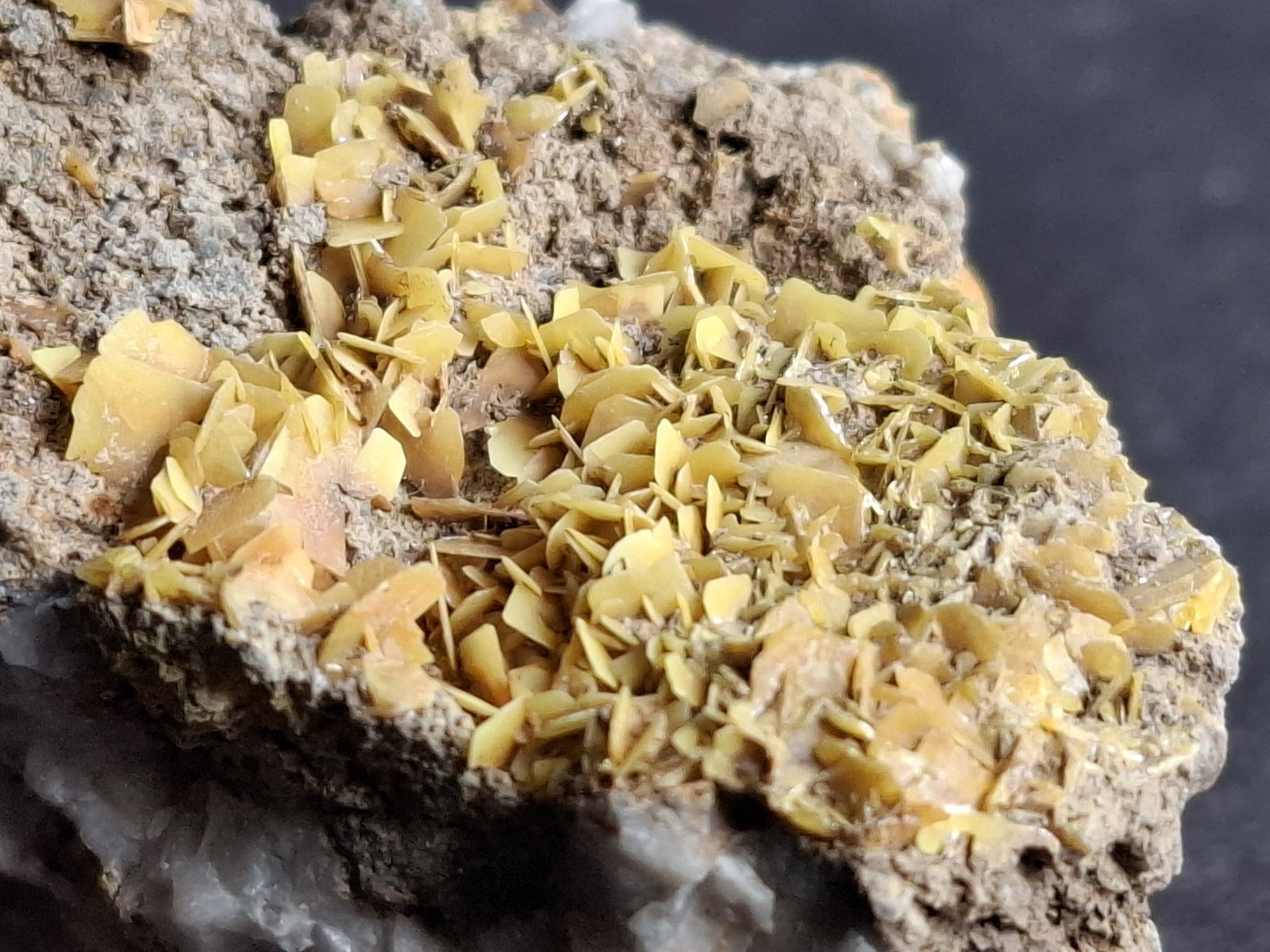 Wulfenite
4,5 x 3 cm
(Autor: Volkmar Stingl)