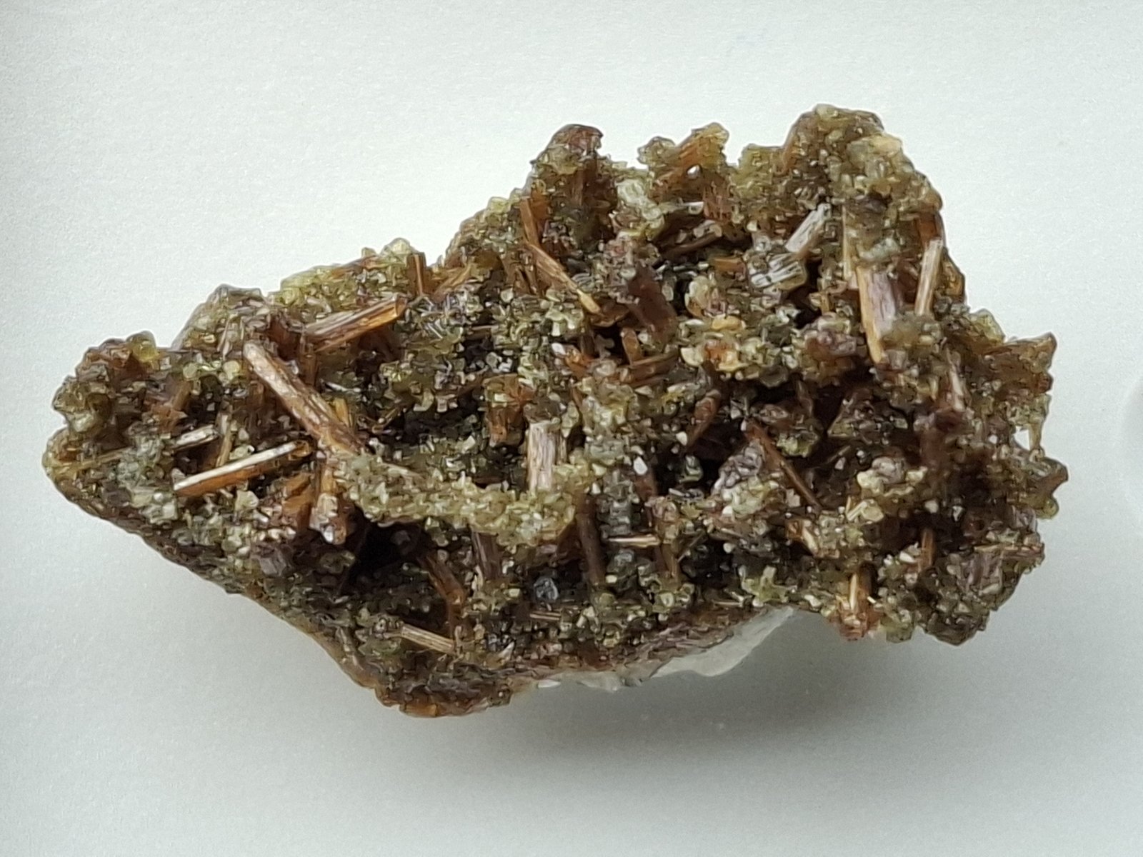 Zanazziite, Eosphorite
2,2 x 1,3 cm
(Autor: Volkmar Stingl)