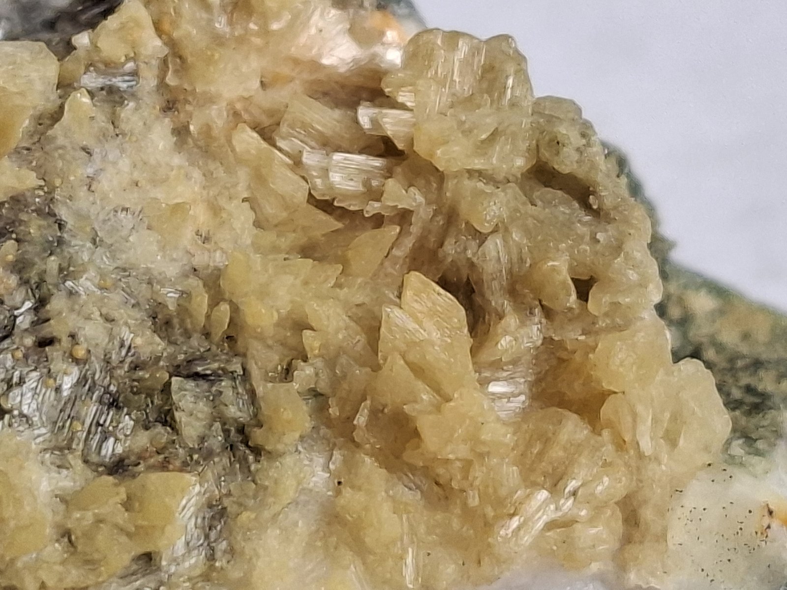 Gypsum
5 x 3,5 cm
(Autor: Volkmar Stingl)