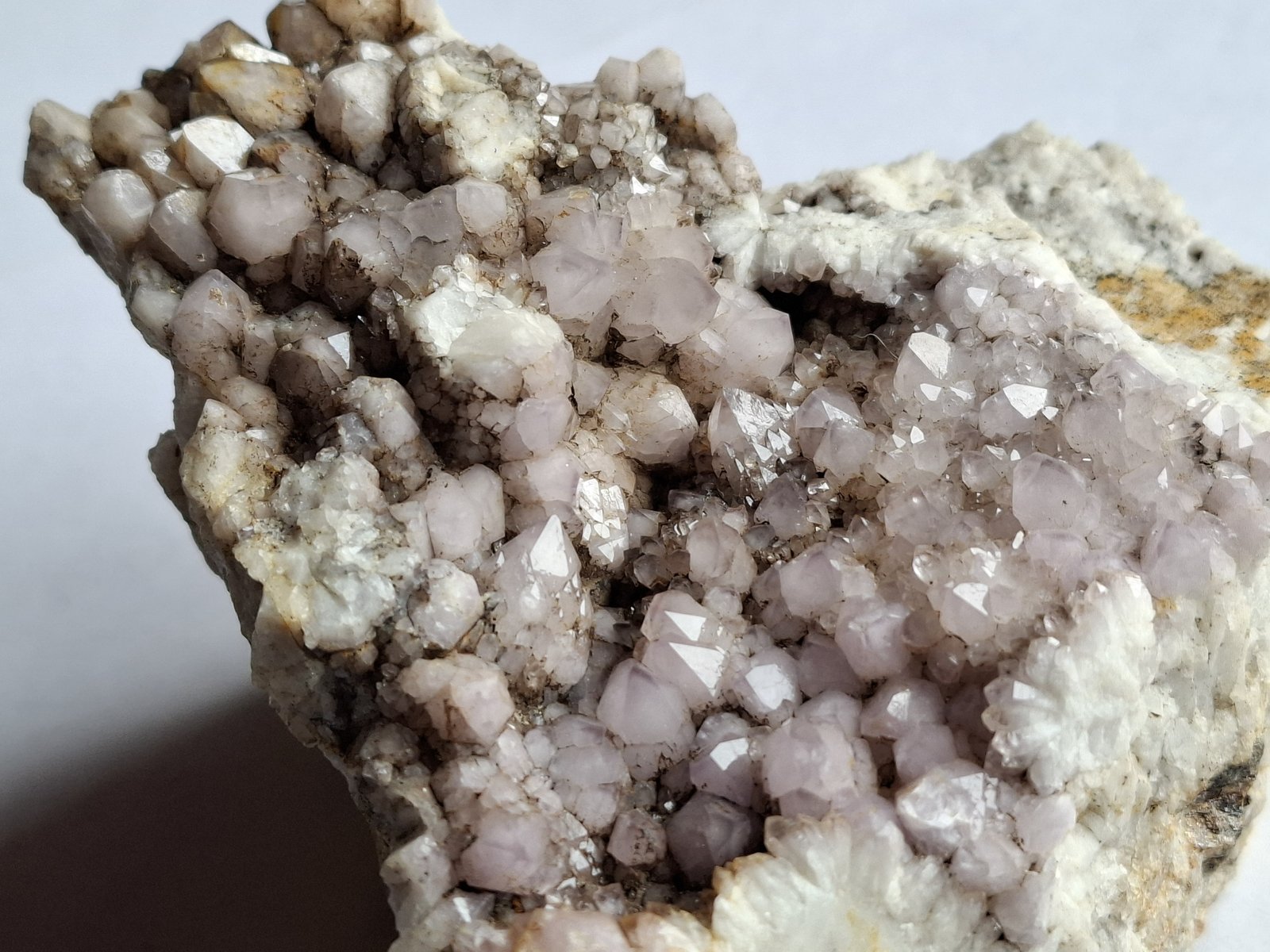 Quartz (variety Amethyst)
11 x 8 cm
(Autor: Volkmar Stingl)