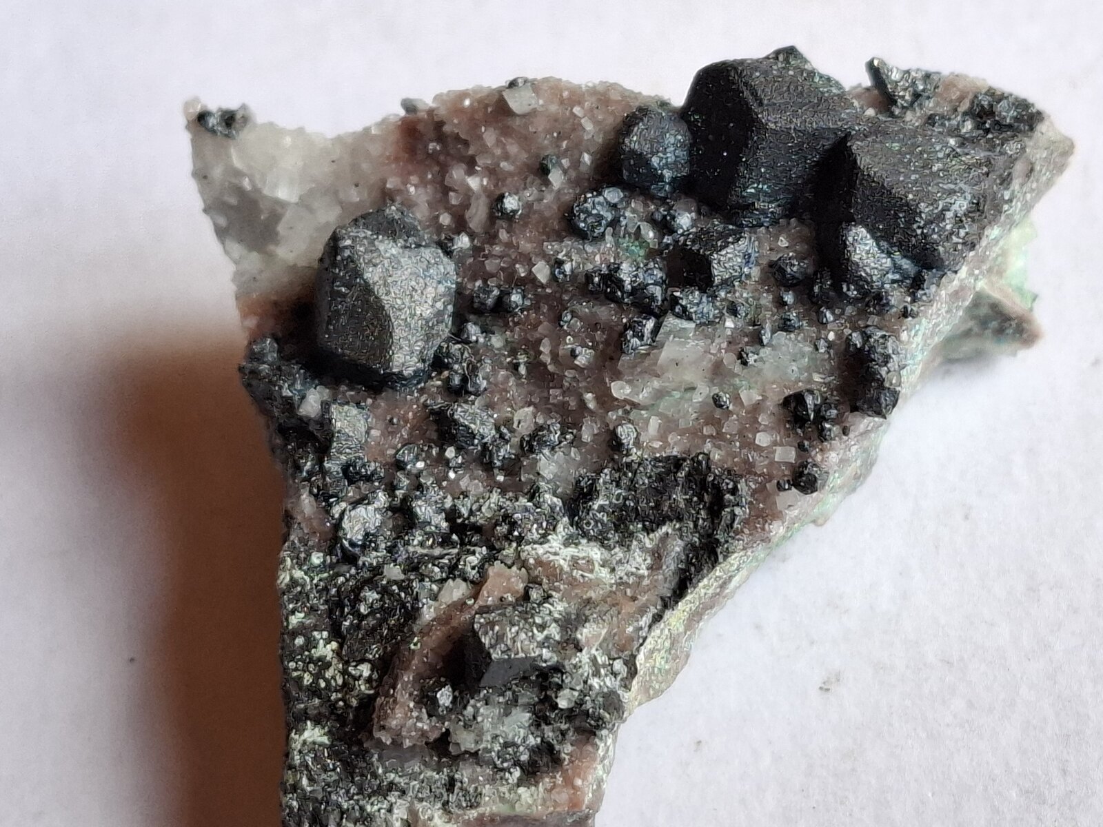 Tetrahedrite-(Hg), Dolomite
3,5 x 3,5 cm
(Autor: Volkmar Stingl)
