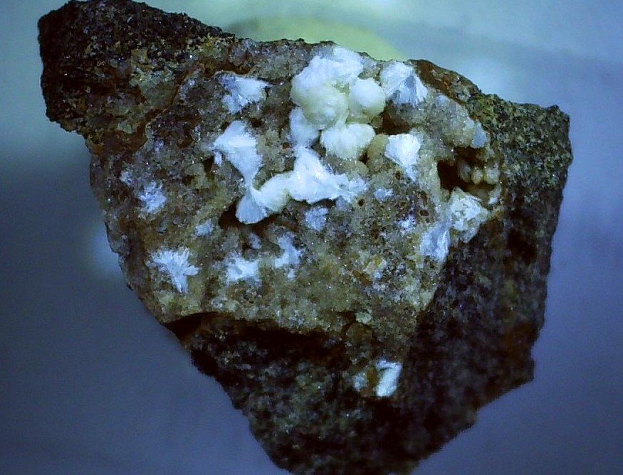 Gonnardite
1,5 x 1,2 cm
(Autor: Volkmar Stingl)